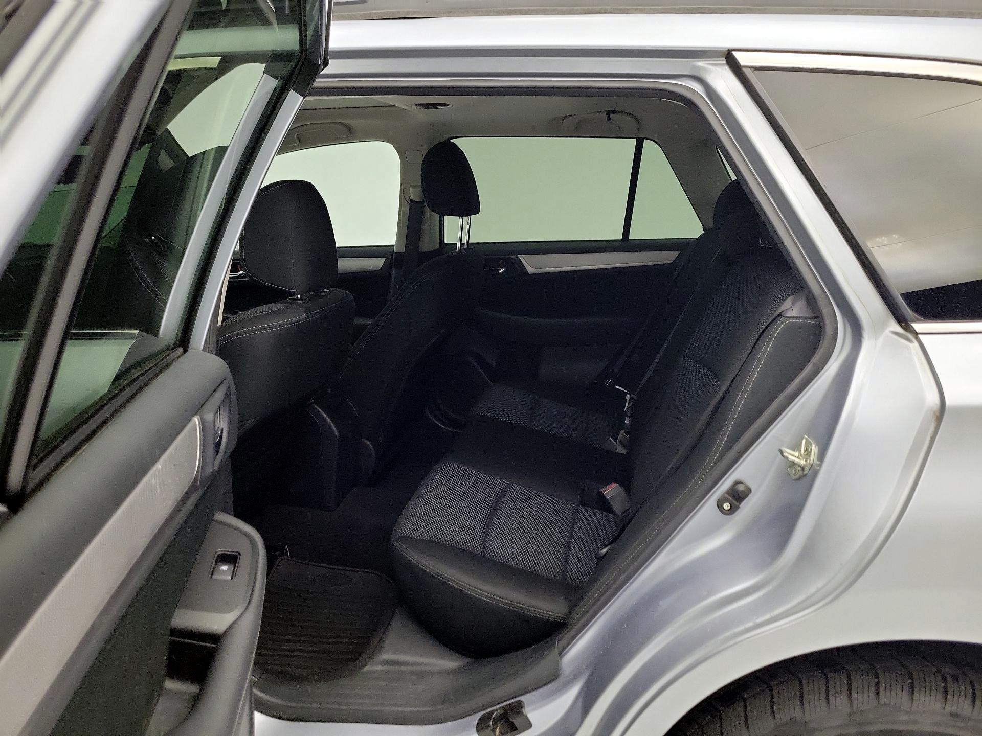 Thumbnail: 2017 Subaru Outback - 20