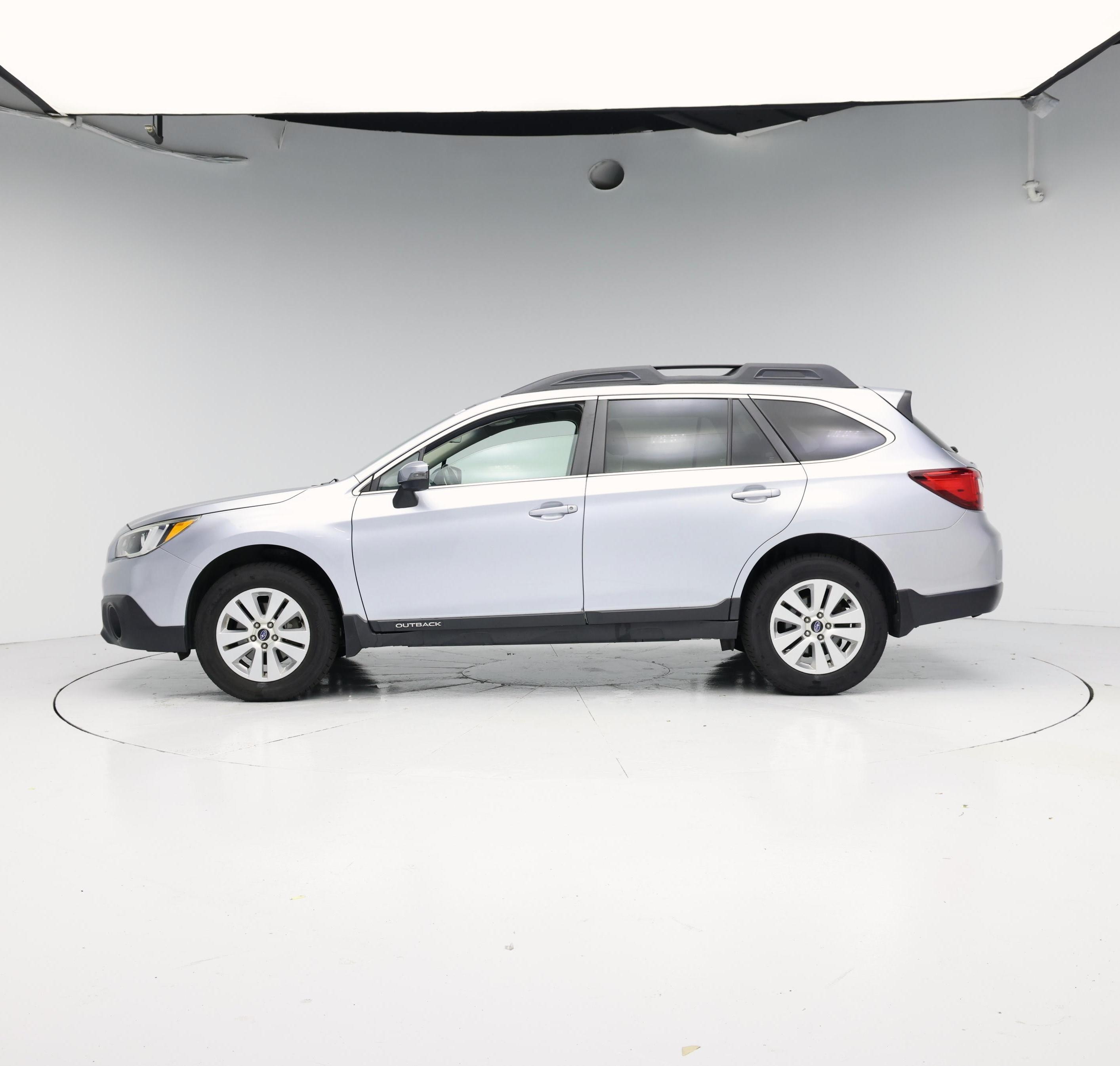 Thumbnail: 2017 Subaru Outback - 3