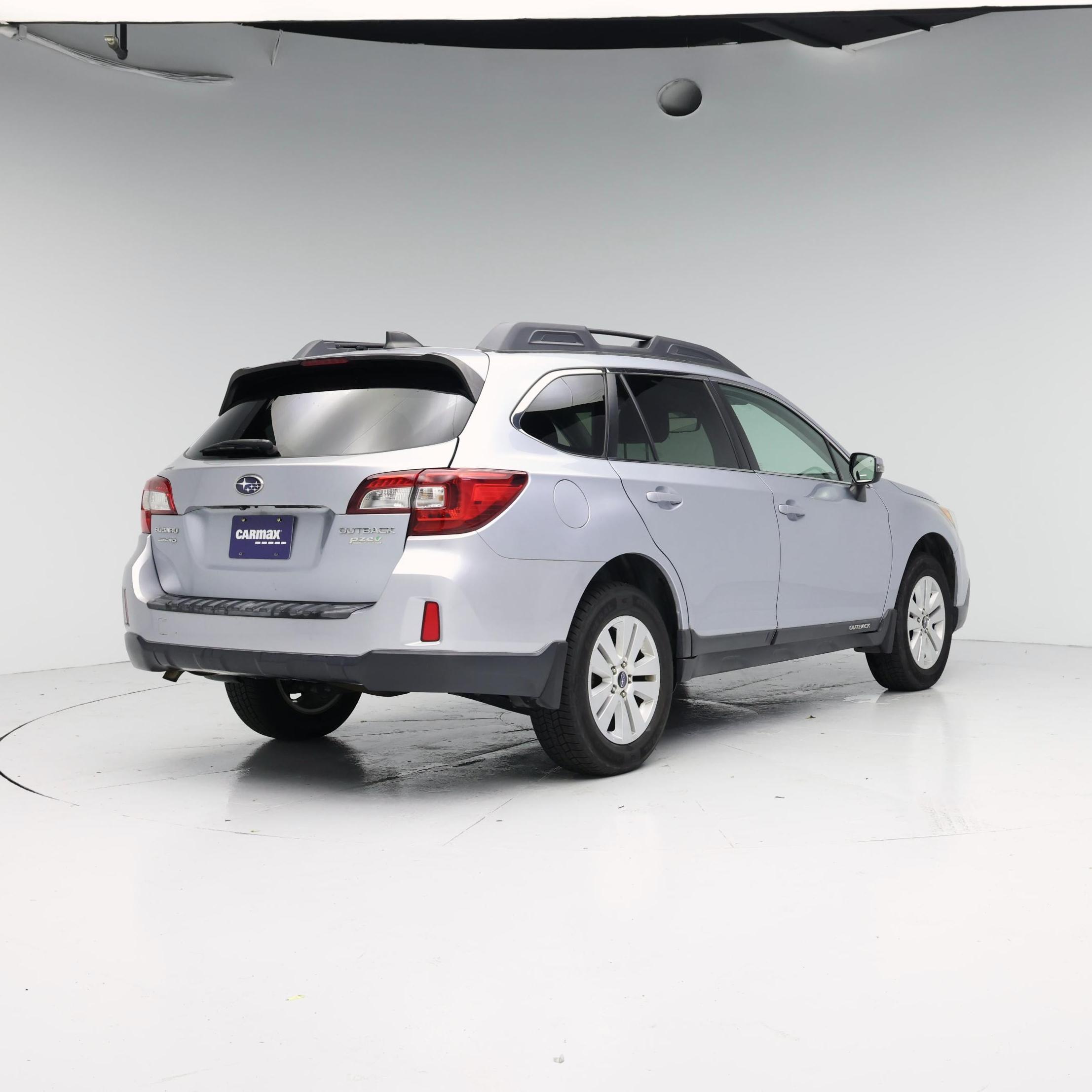 Thumbnail: 2017 Subaru Outback - 8