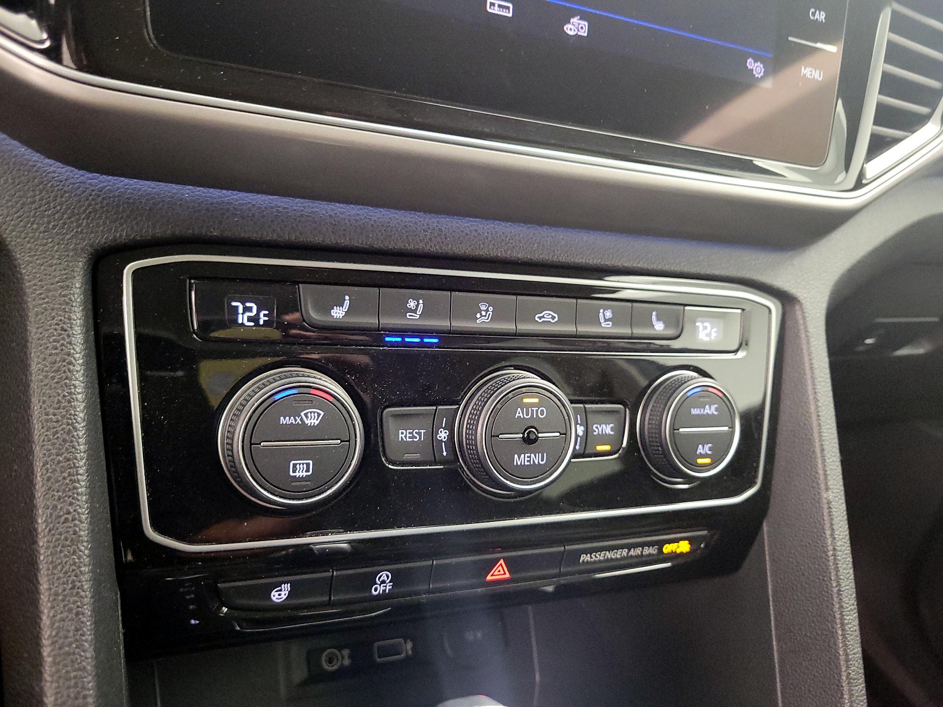 Thumbnail: 2019 Volkswagen Atlas - 16