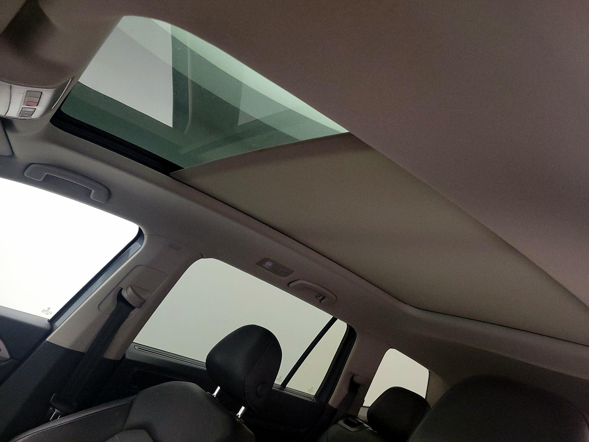 Thumbnail: 2019 Volkswagen Atlas - 19