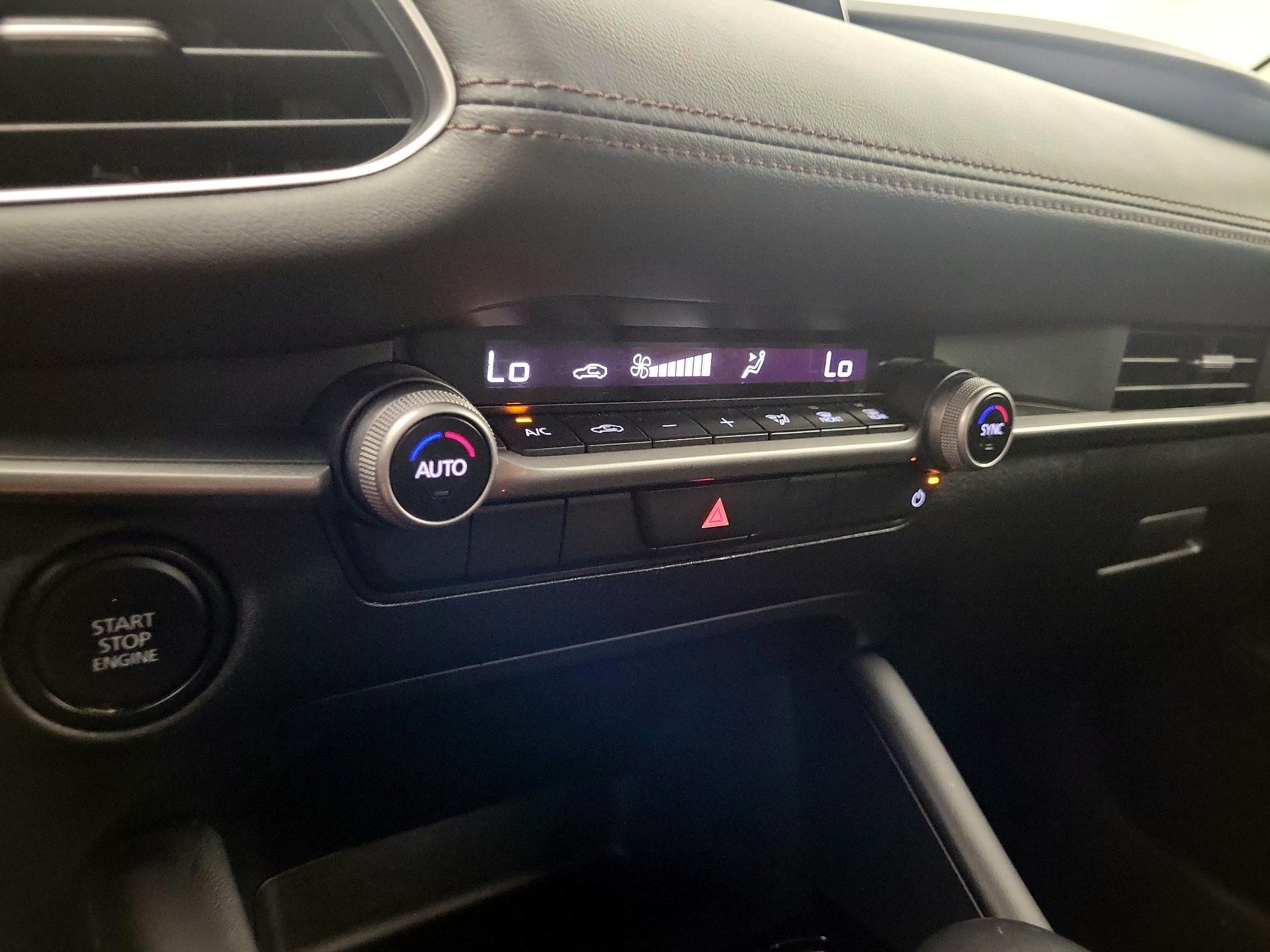 Thumbnail: 2025 Mazda Mazda3 - 17