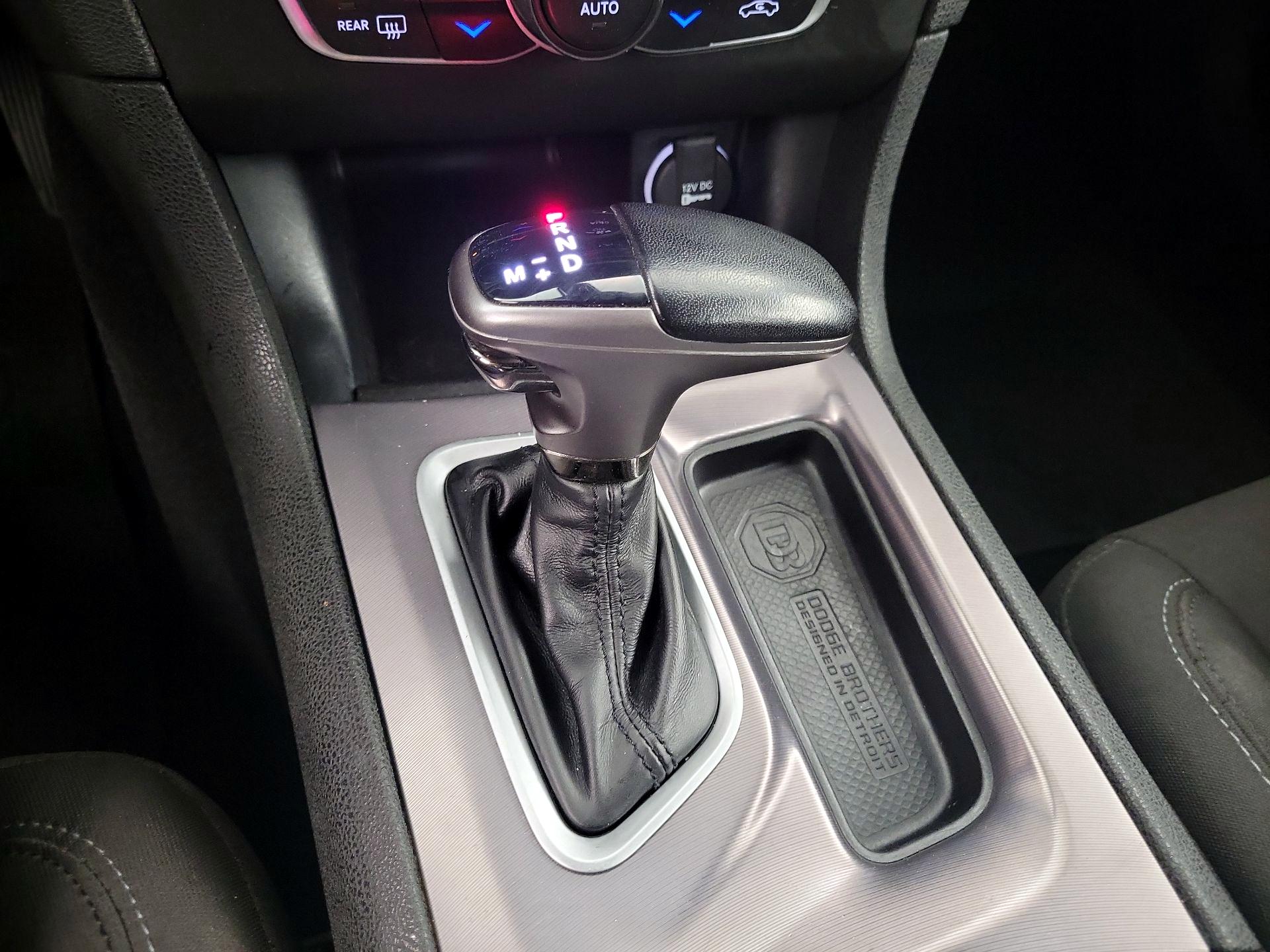 Thumbnail: 2022 Dodge Charger - 16