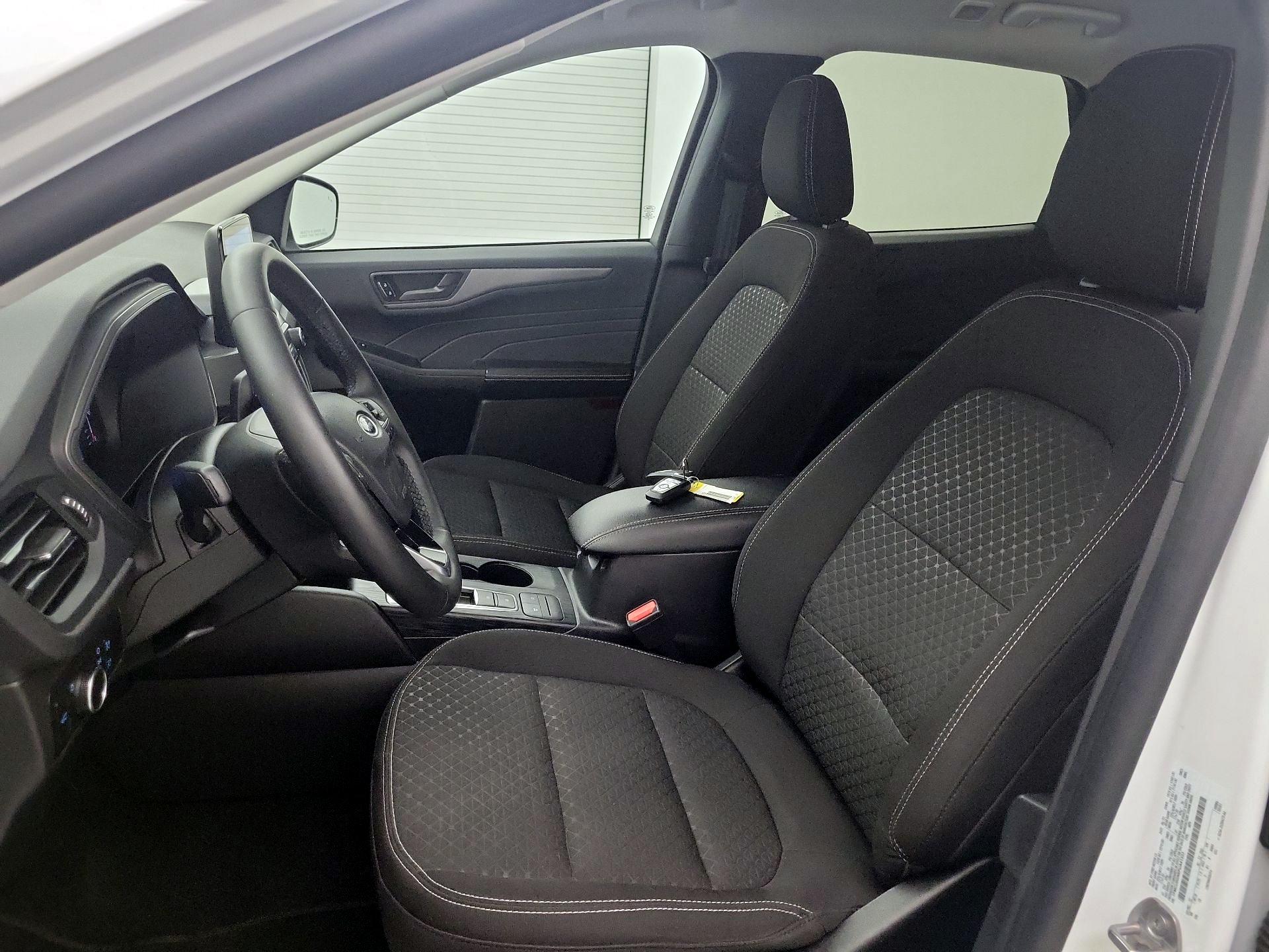 Thumbnail: 2023 Ford Escape - 11