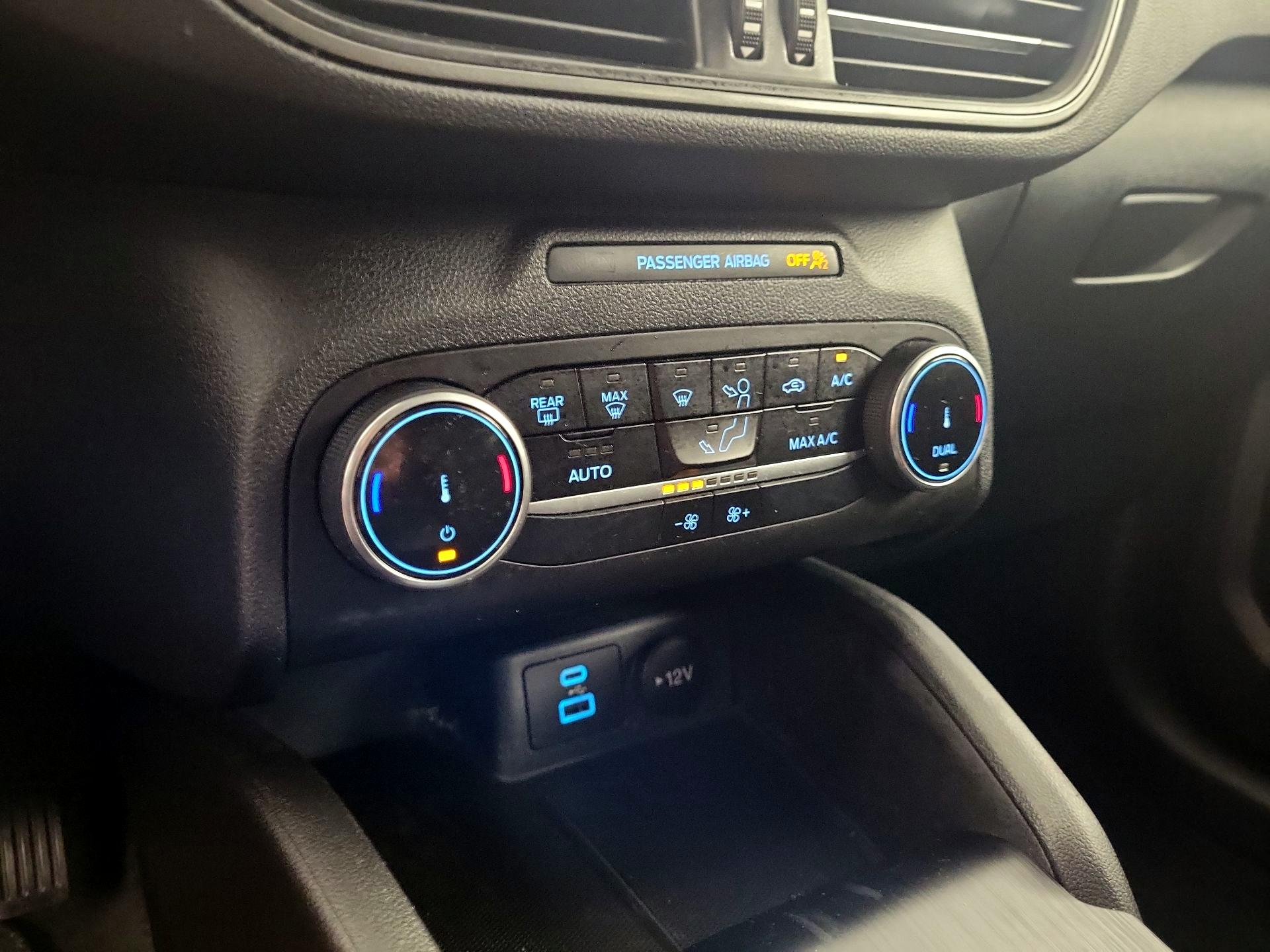 Thumbnail: 2023 Ford Escape - 16