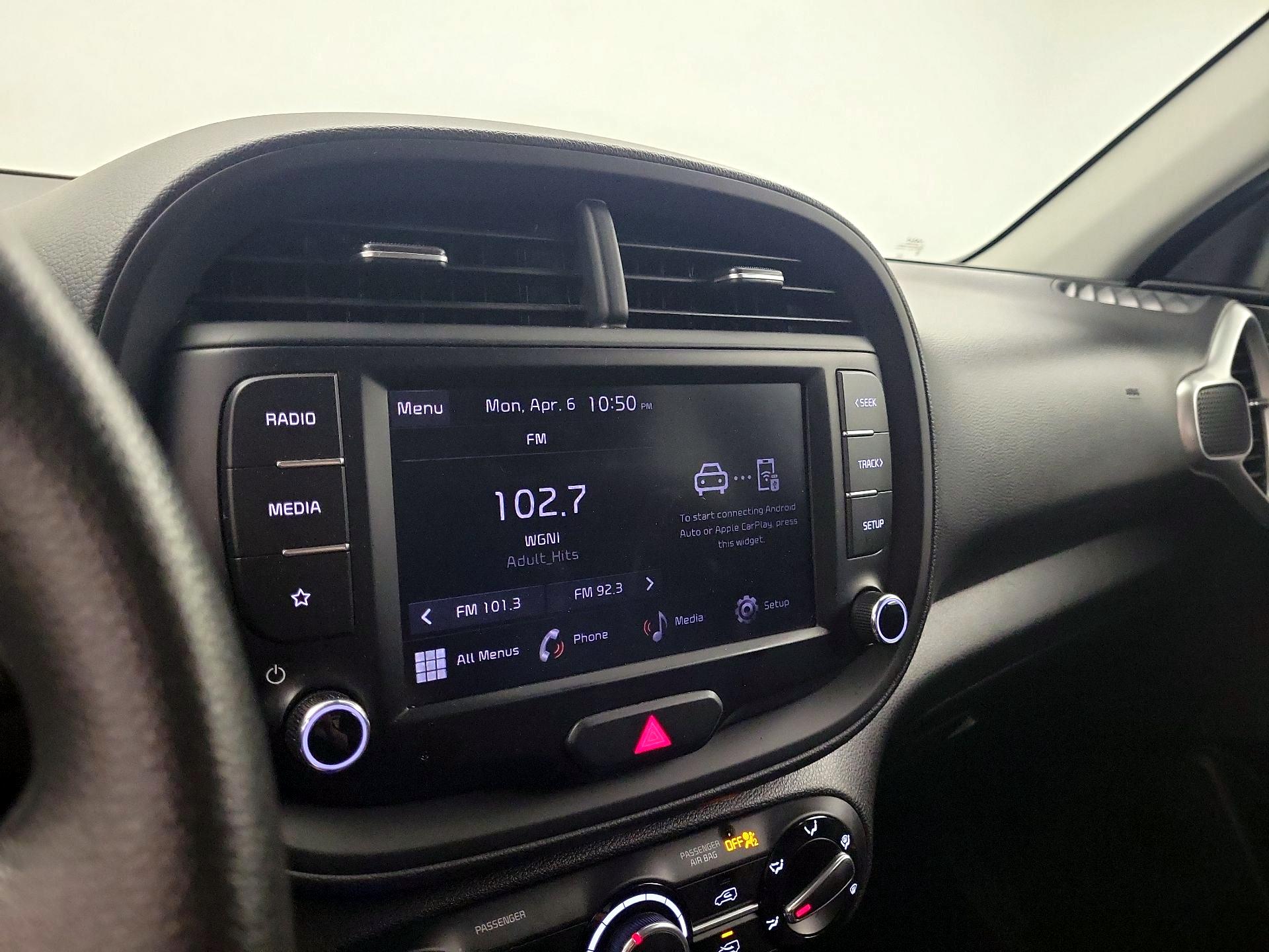 Thumbnail: 2023 Kia Soul - 15