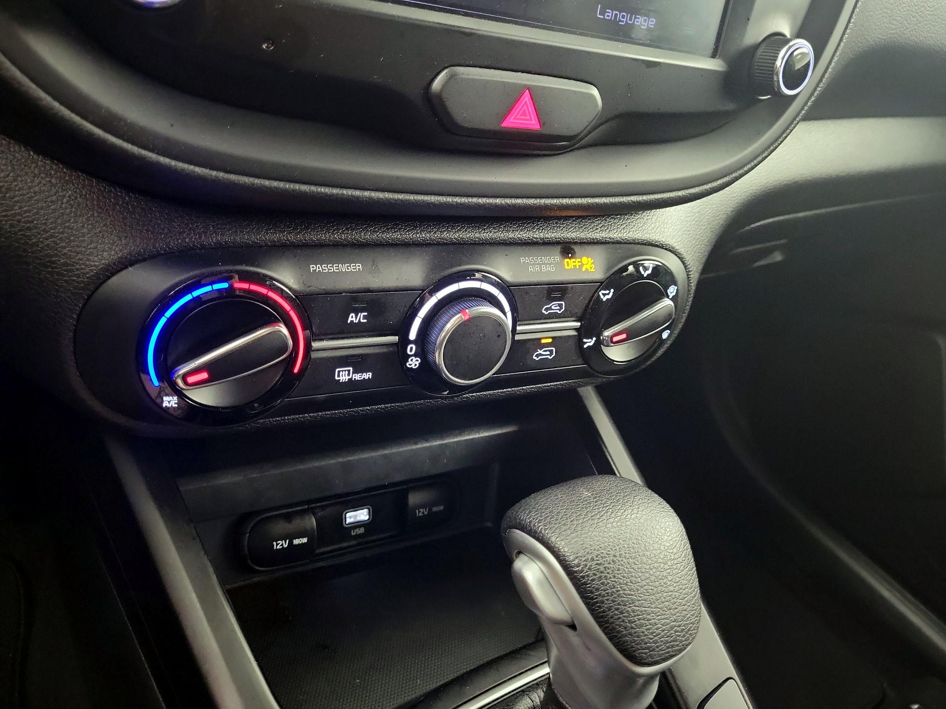 Thumbnail: 2023 Kia Soul - 16