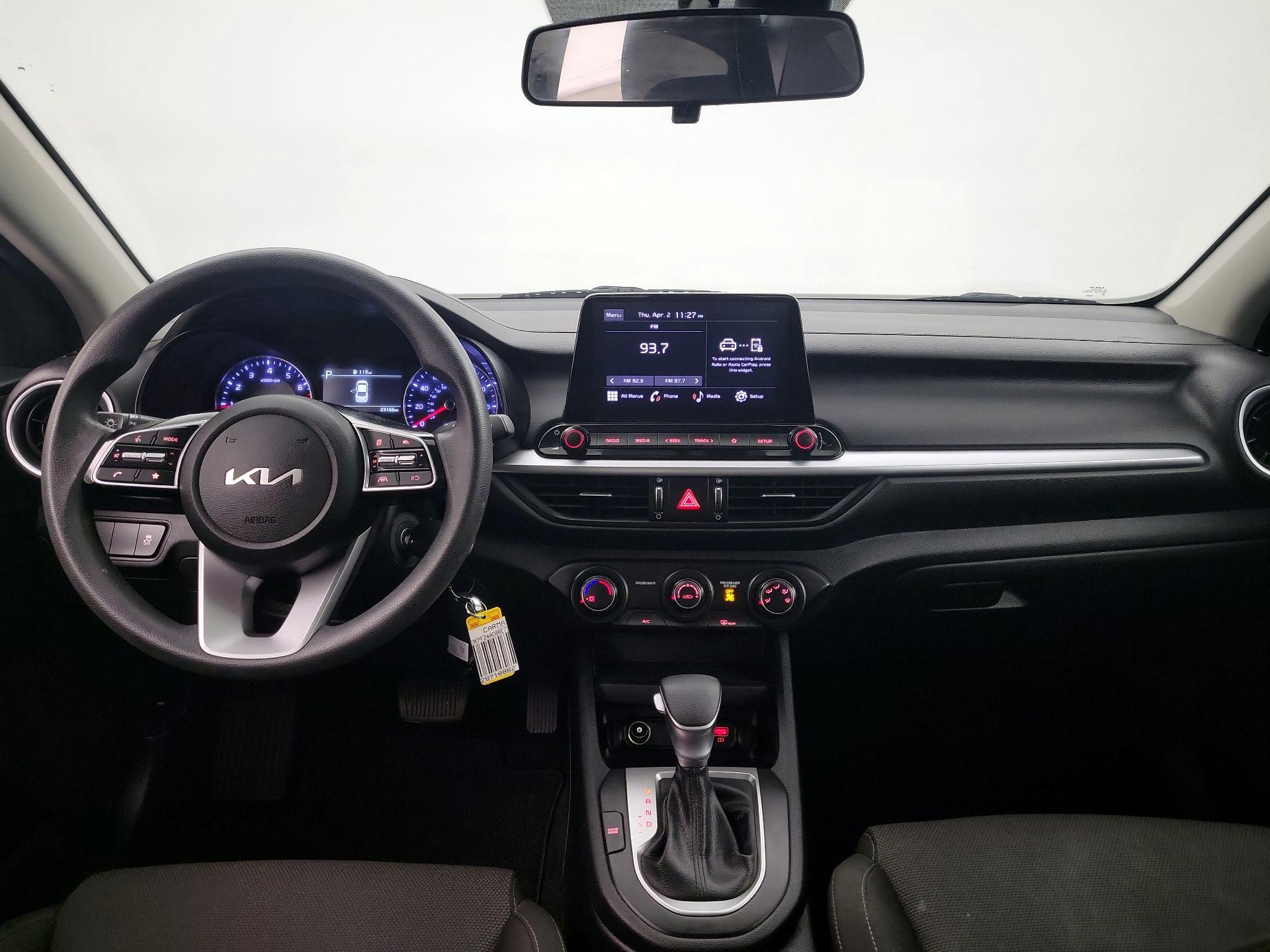 Thumbnail: 2024 Kia Forte - 9