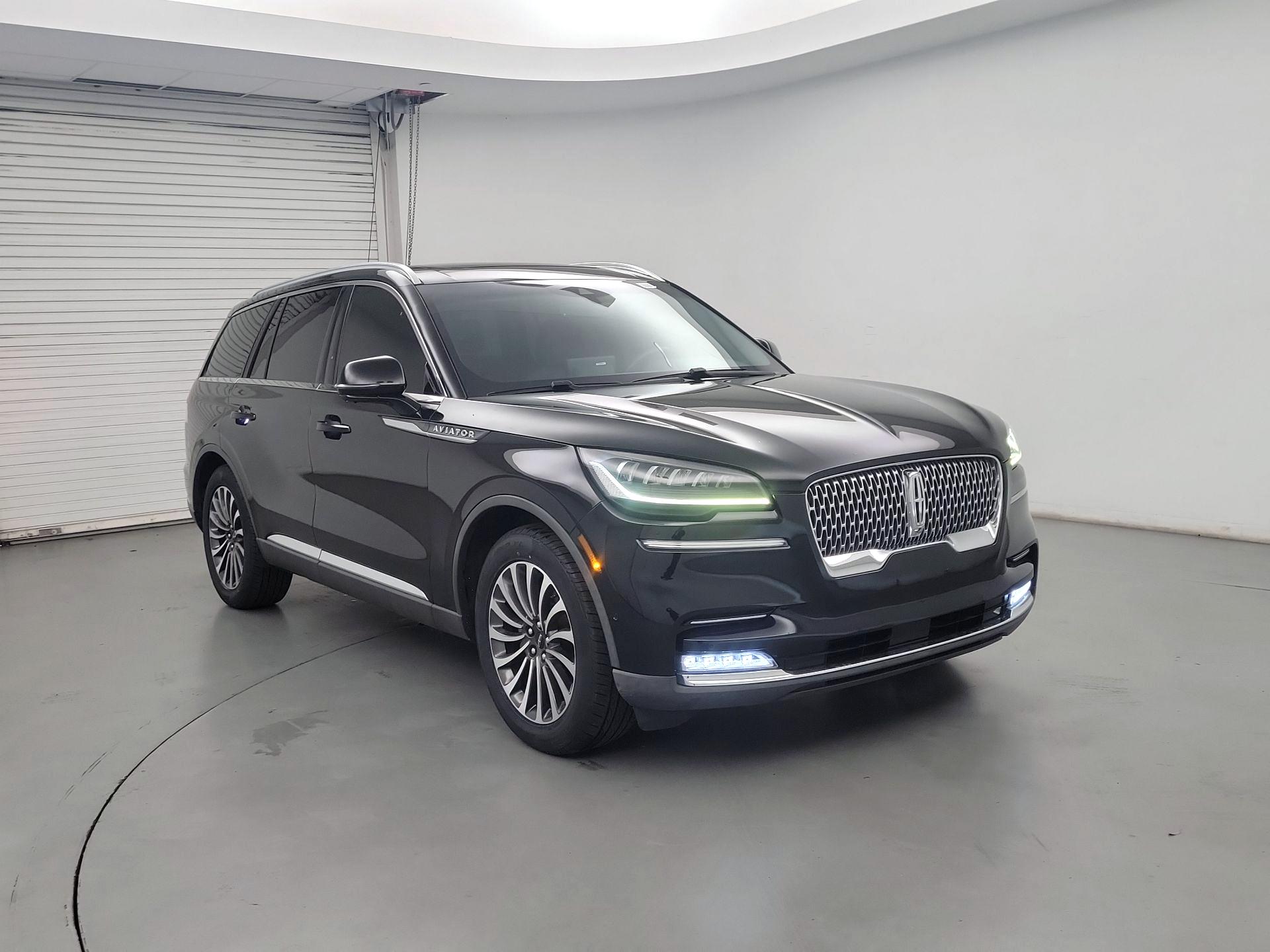 Thumbnail: 2020 Lincoln Aviator - 1