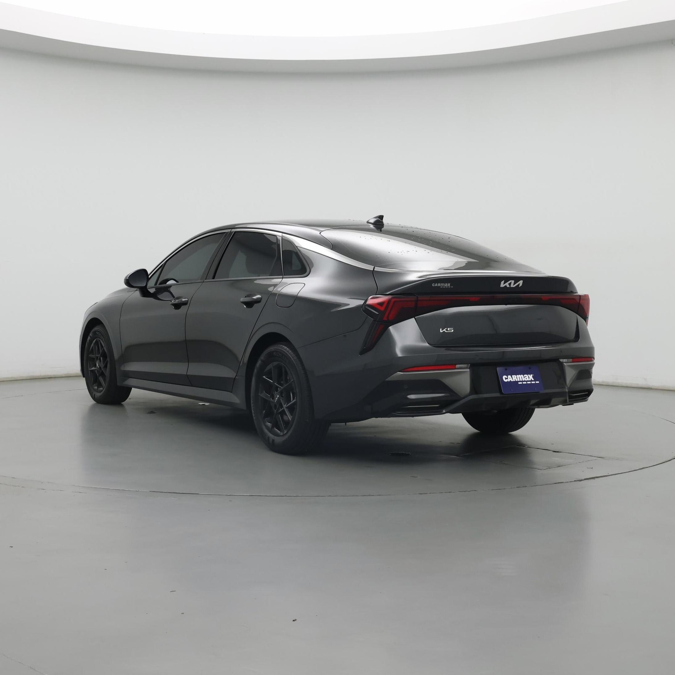 Thumbnail: 2025 Kia K5 - 2
