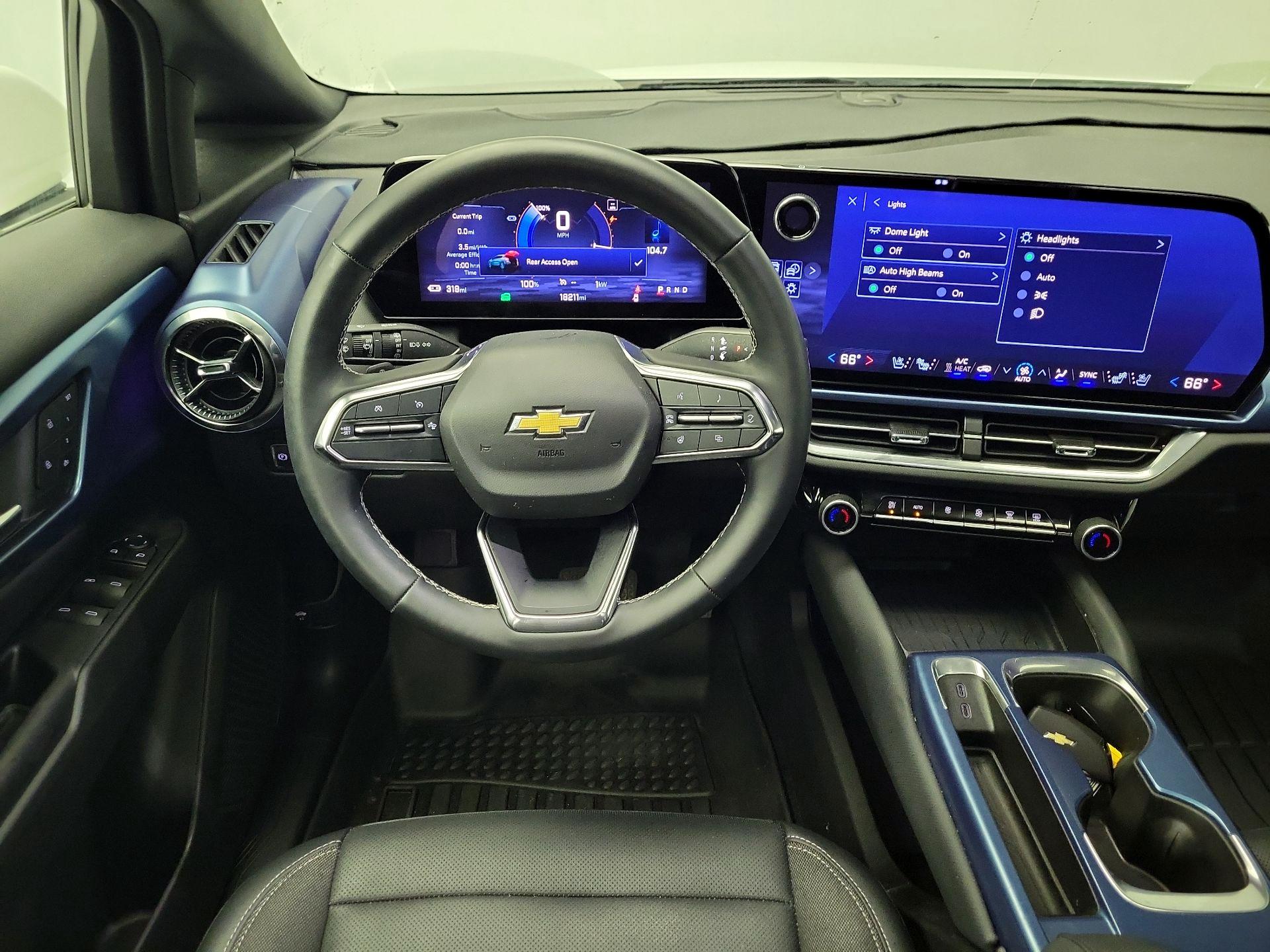 Thumbnail: 2024 Chevrolet Equinox - 10