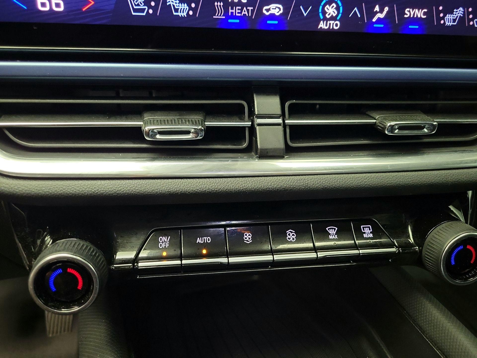 Thumbnail: 2024 Chevrolet Equinox - 16