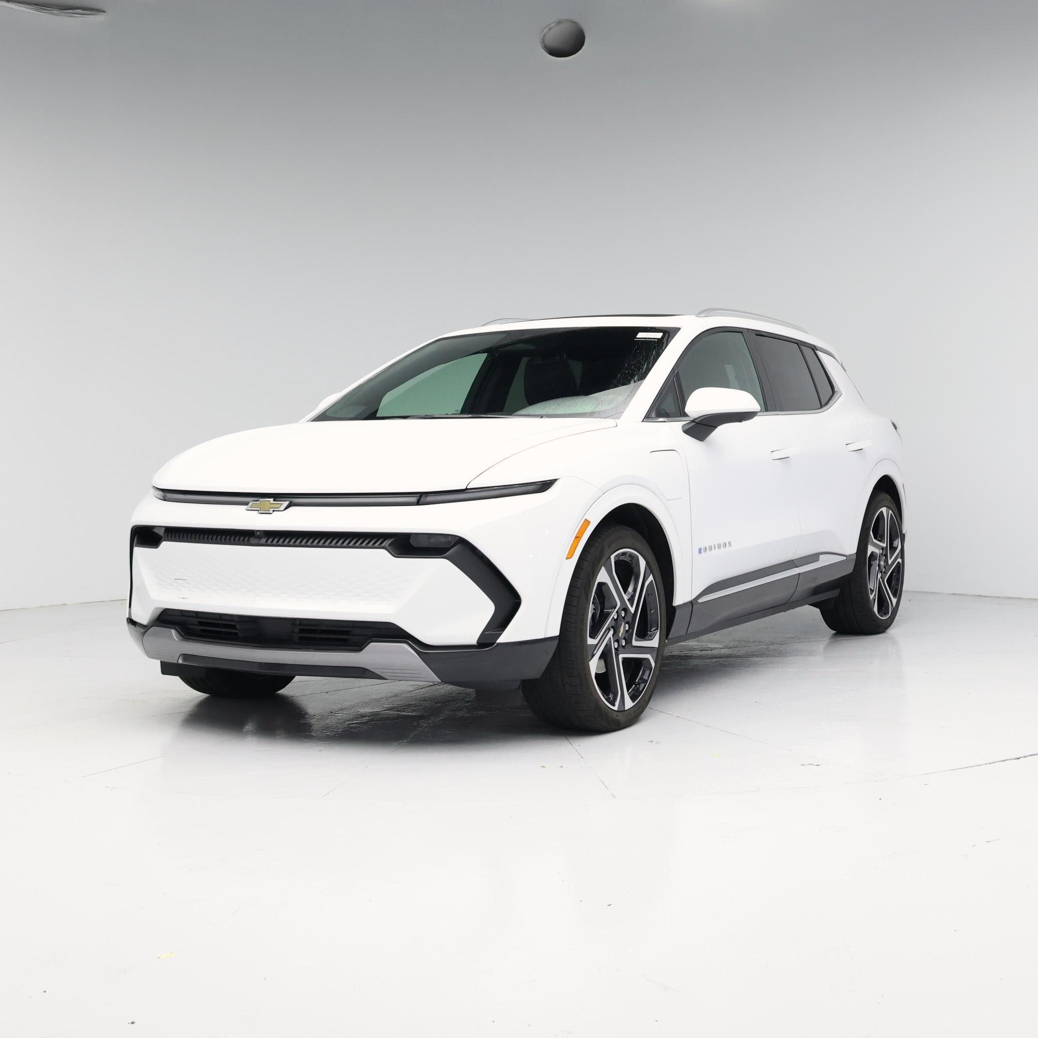 Thumbnail: 2024 Chevrolet Equinox - 4