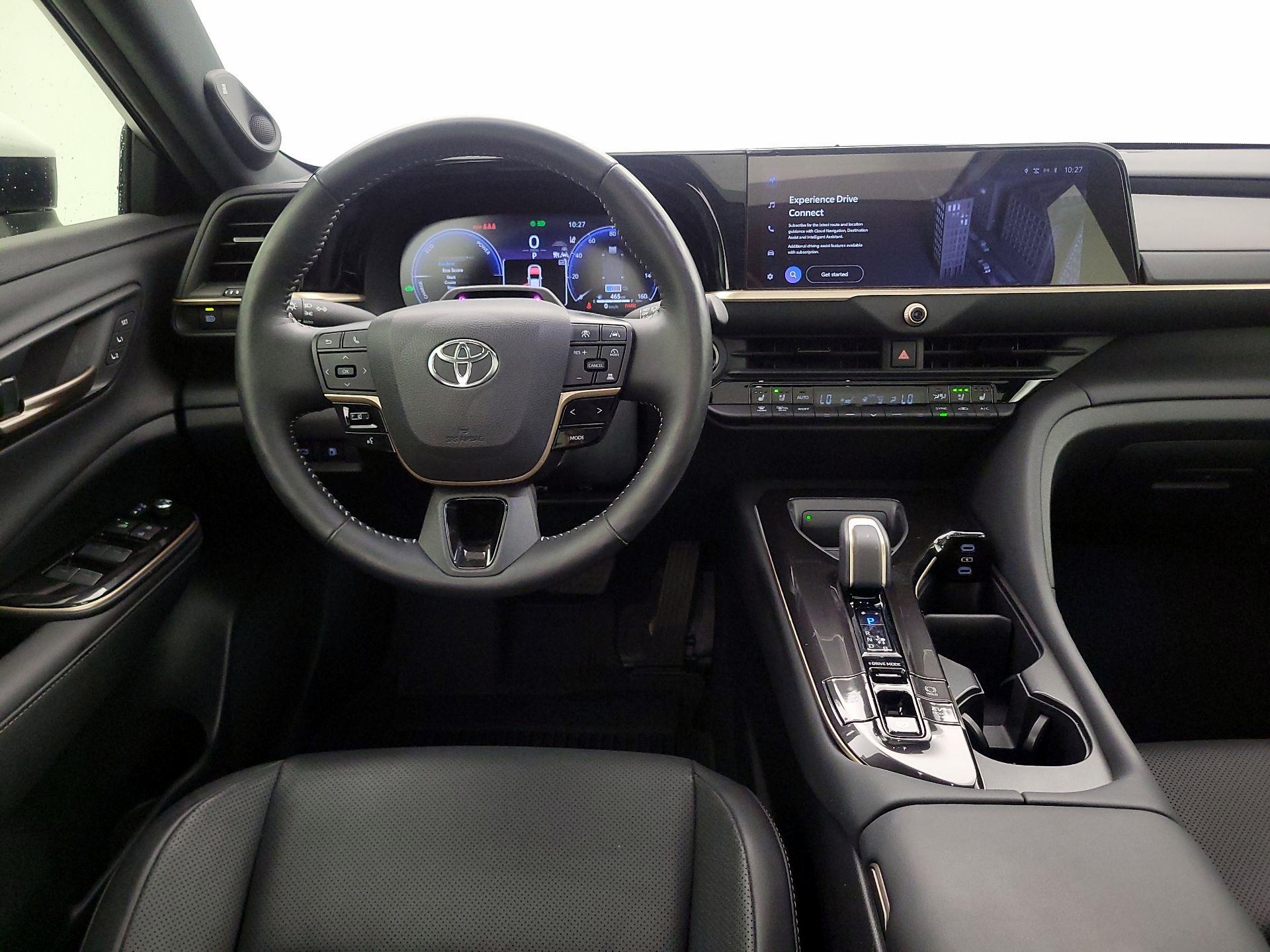 Thumbnail: 2024 Toyota Crown - 10