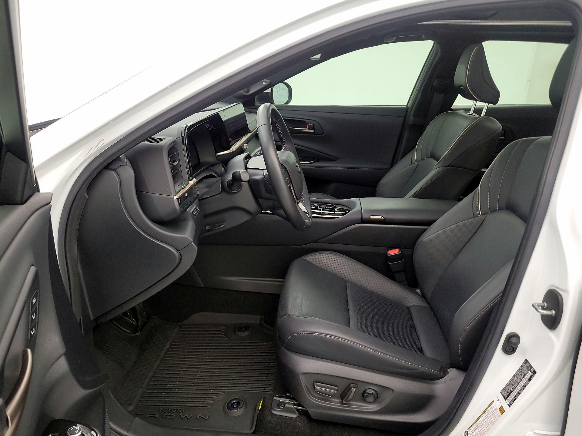 Thumbnail: 2024 Toyota Crown - 11