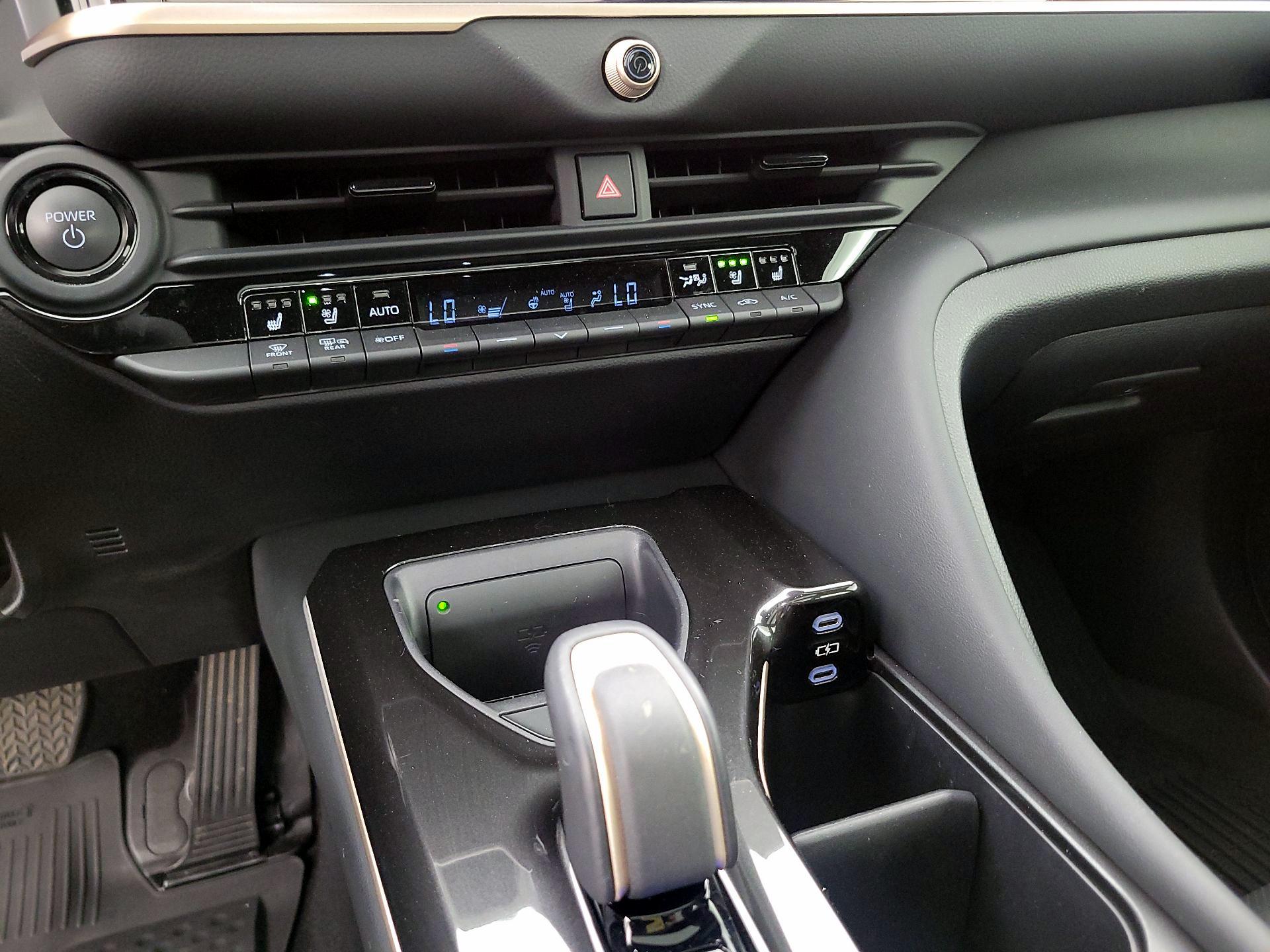 Thumbnail: 2024 Toyota Crown - 16