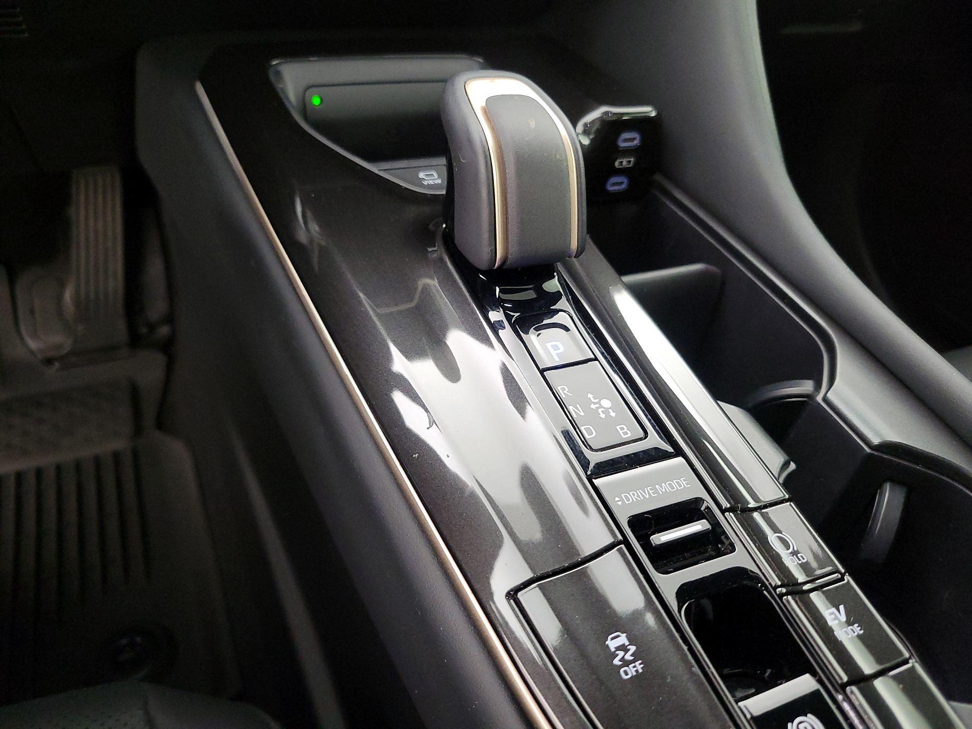 Thumbnail: 2024 Toyota Crown - 17