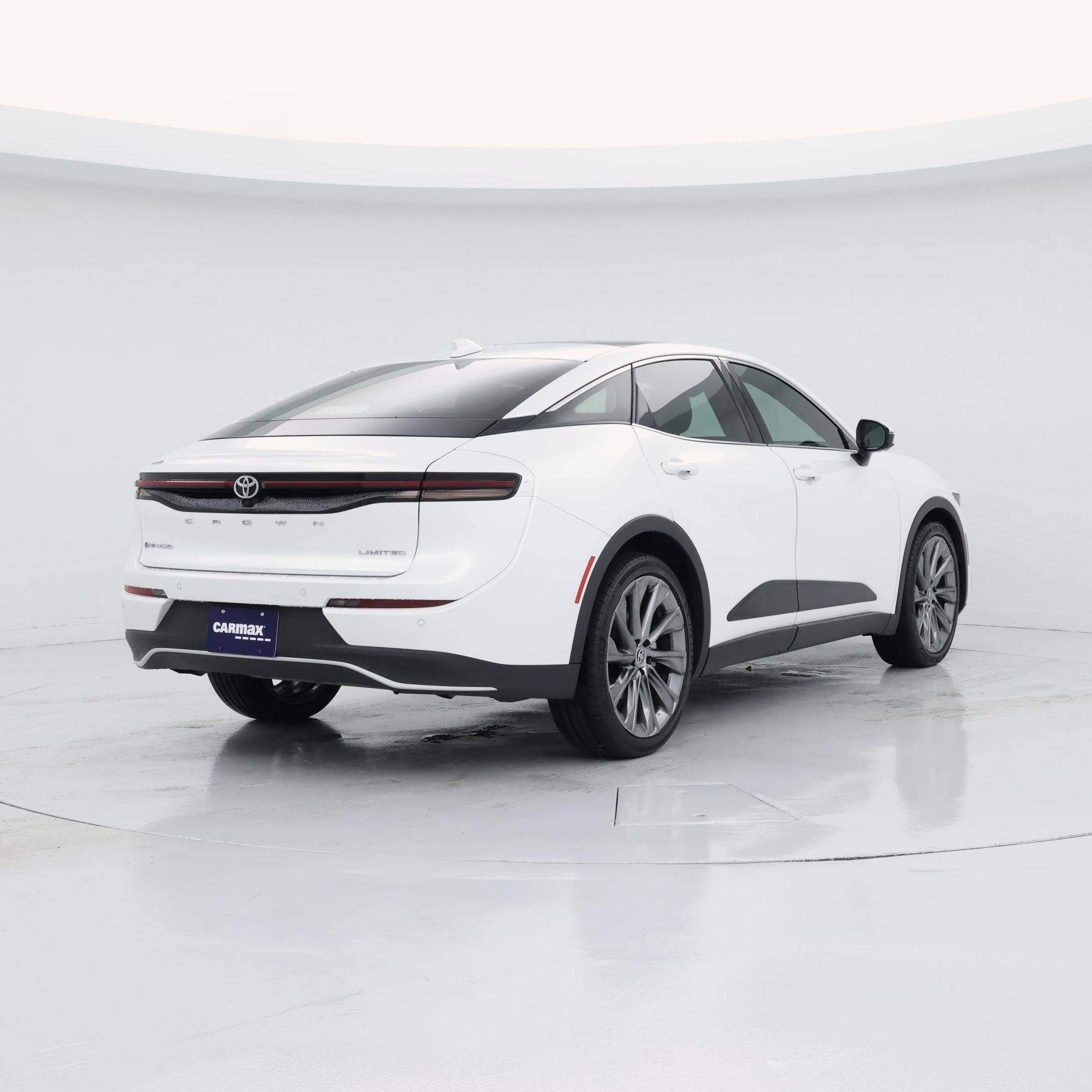 Thumbnail: 2024 Toyota Crown - 8