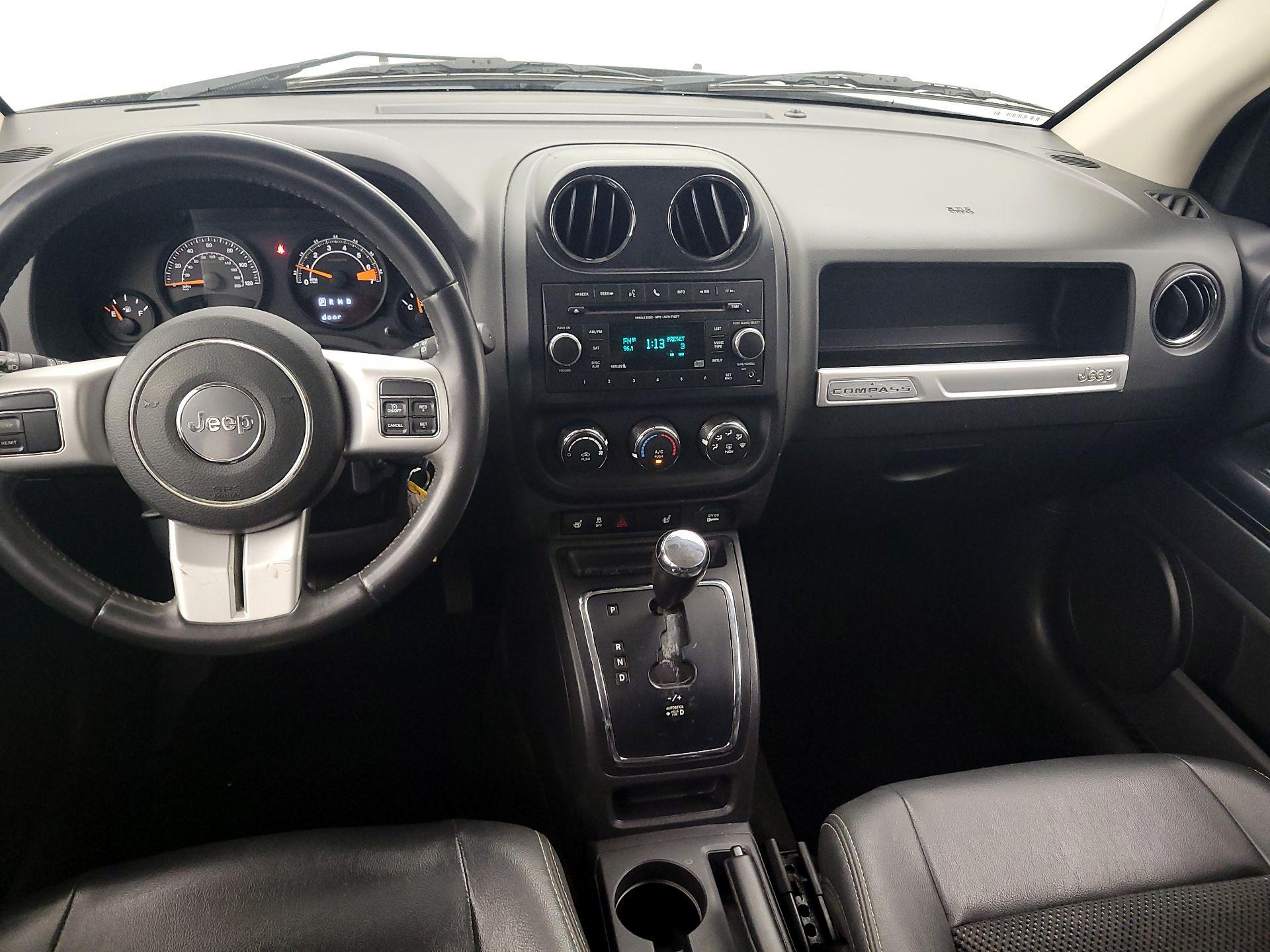 Thumbnail: 2016 Jeep Compass - 9