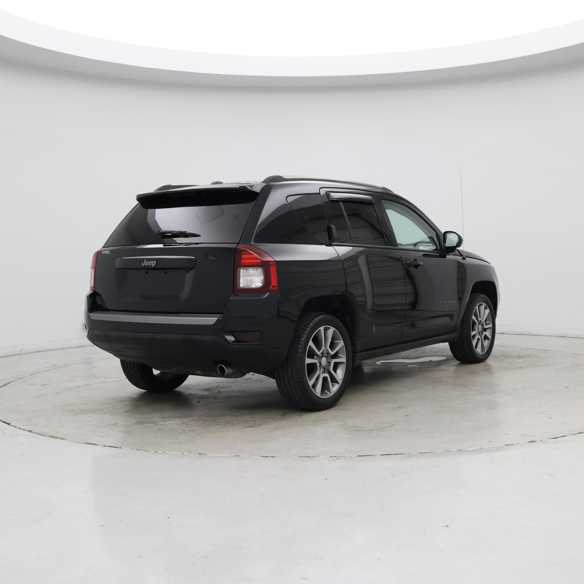 Thumbnail: 2016 Jeep Compass - 8