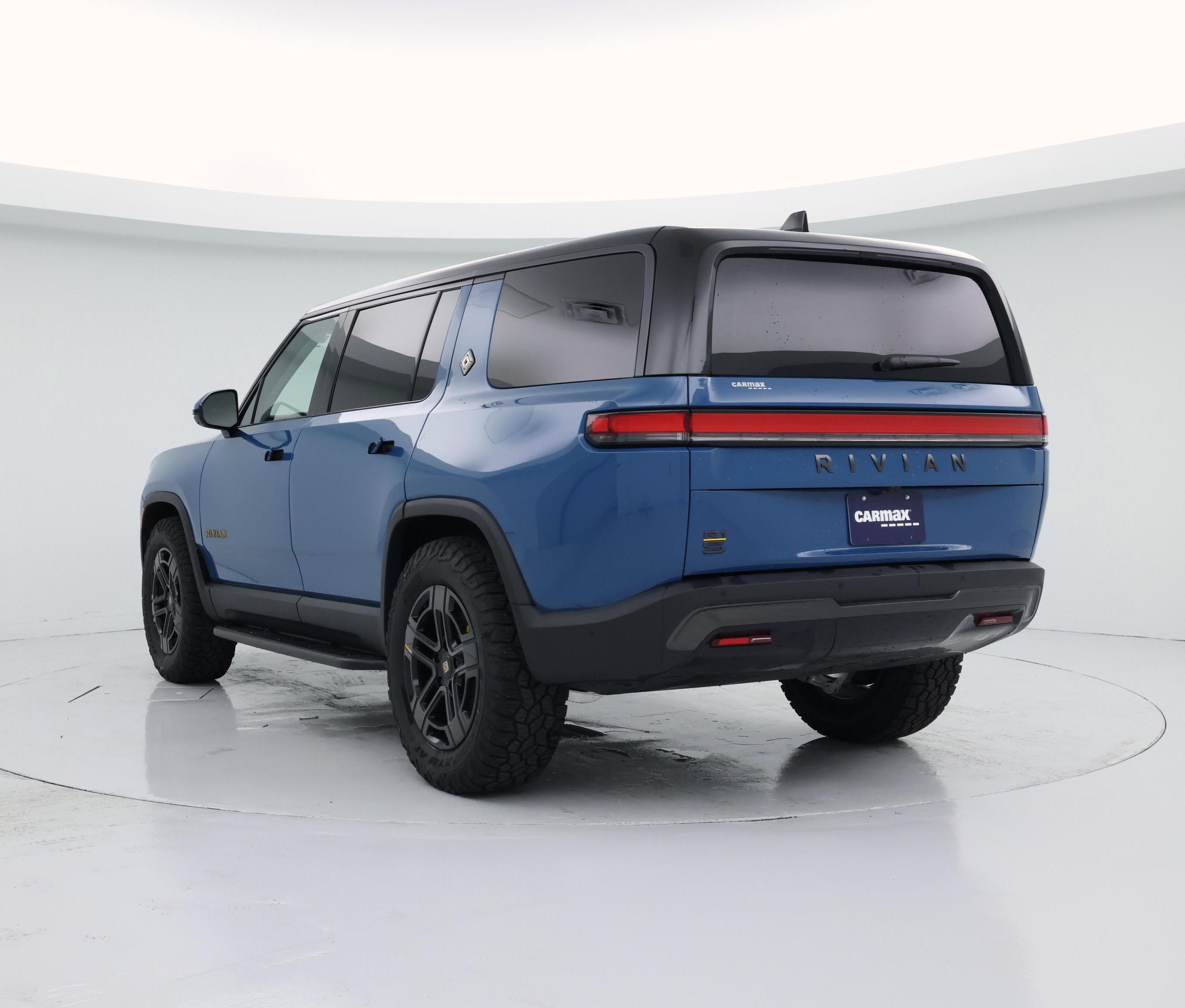 Thumbnail: 2025 Rivian R1S - 2