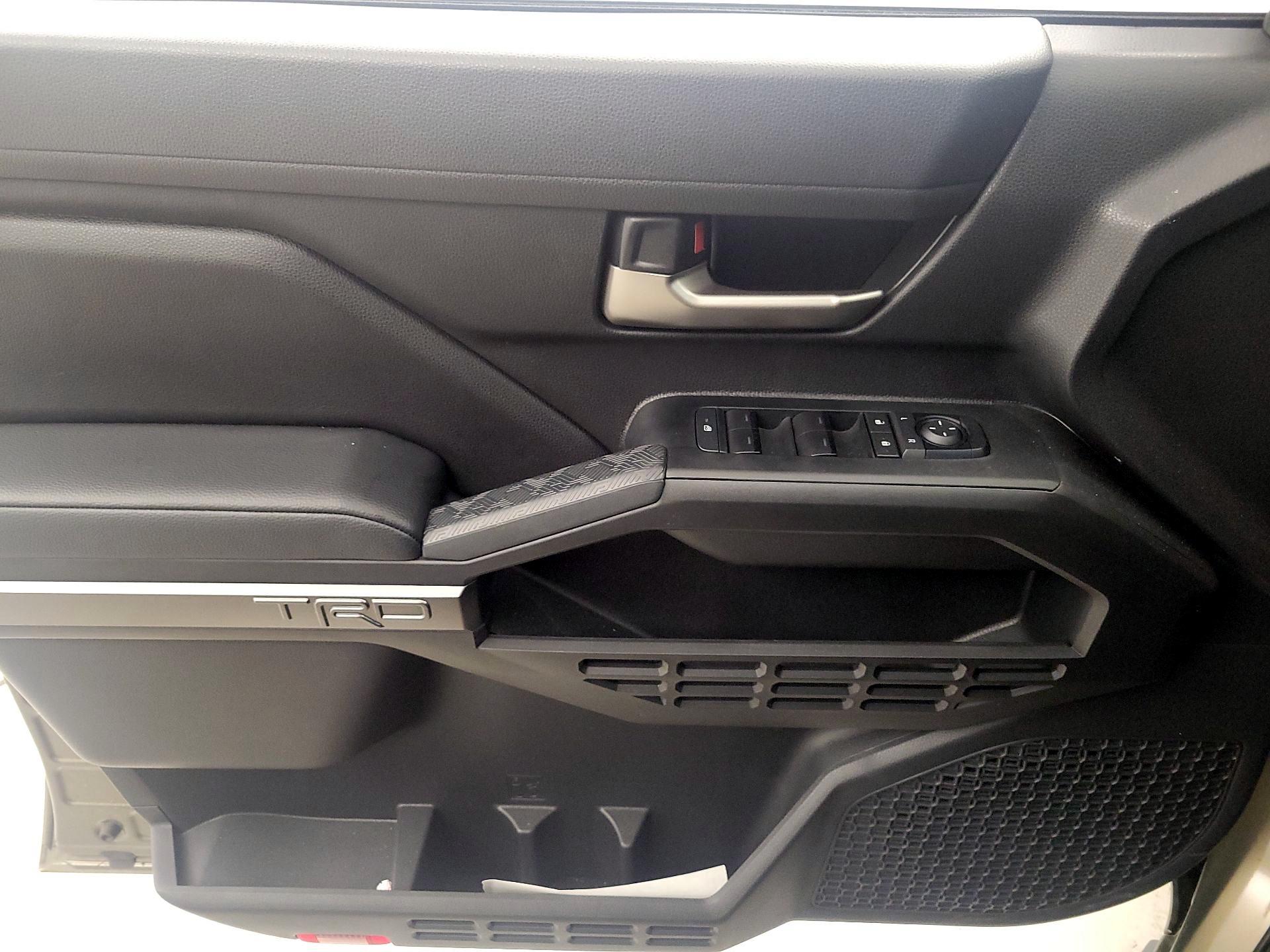 Thumbnail: 2025 Toyota Tacoma - 12