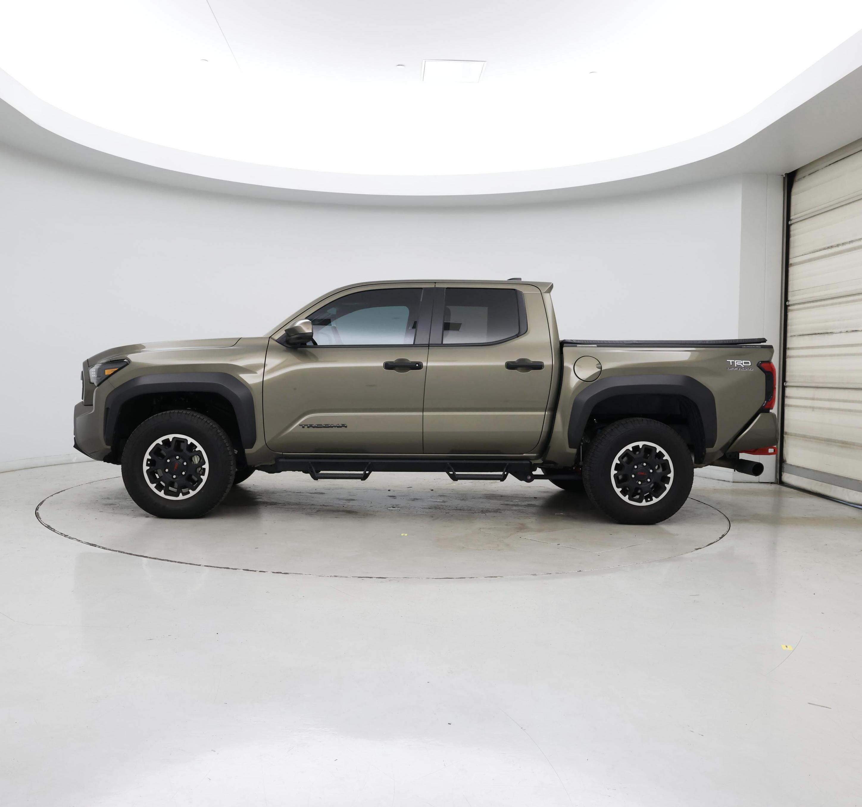 Thumbnail: 2025 Toyota Tacoma - 3