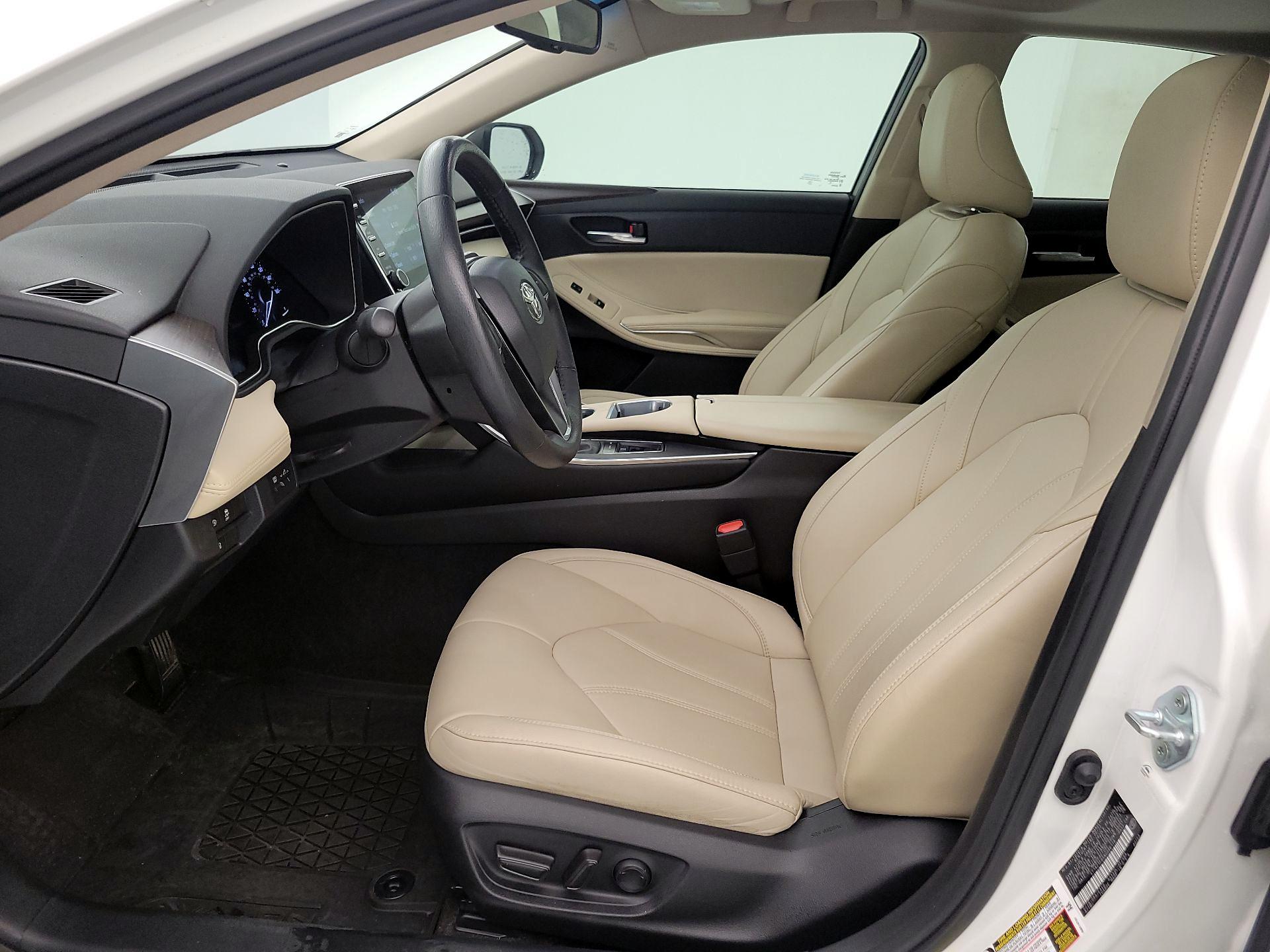 Thumbnail: 2022 Toyota Avalon - 11