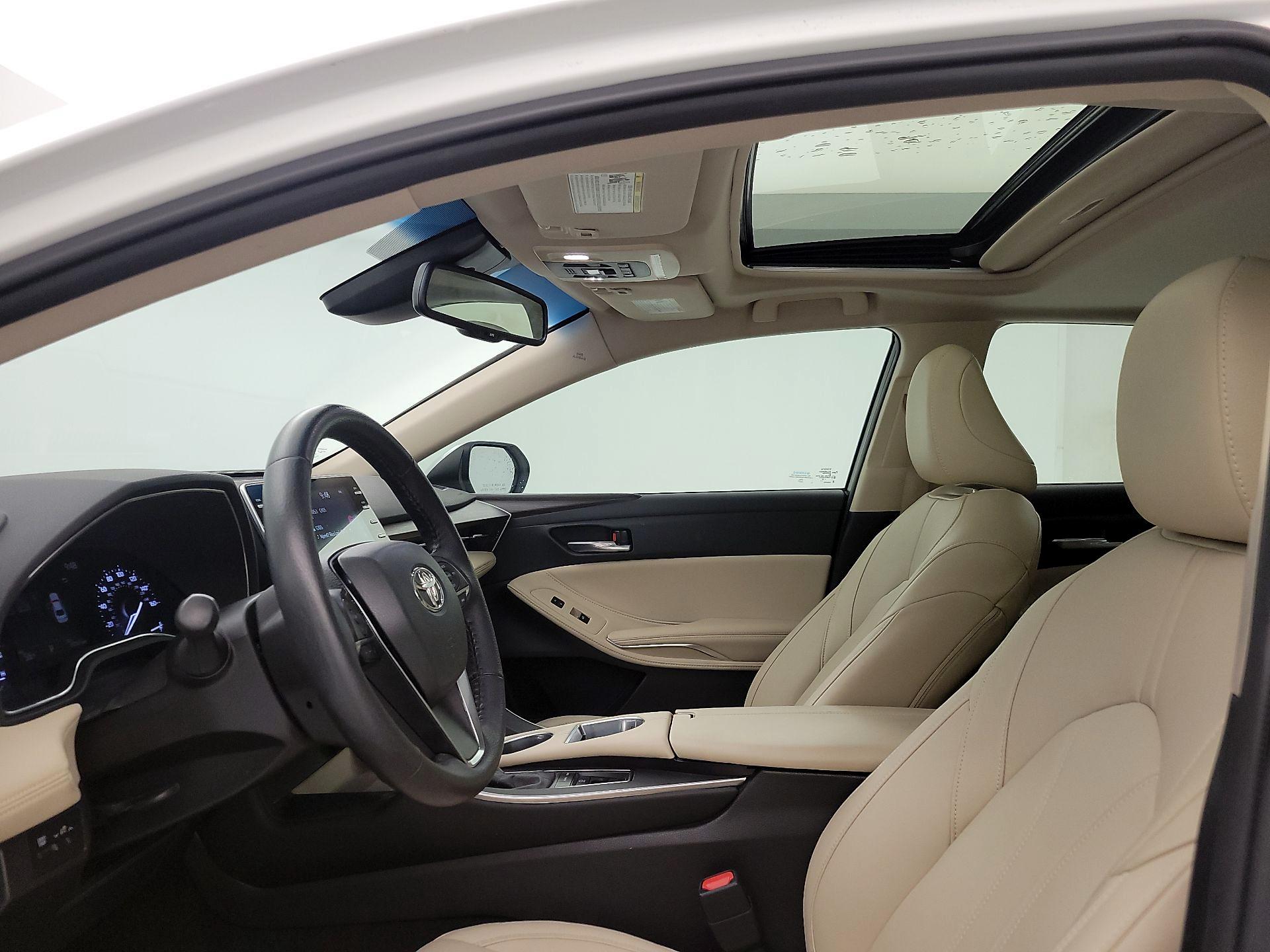 Thumbnail: 2022 Toyota Avalon - 19
