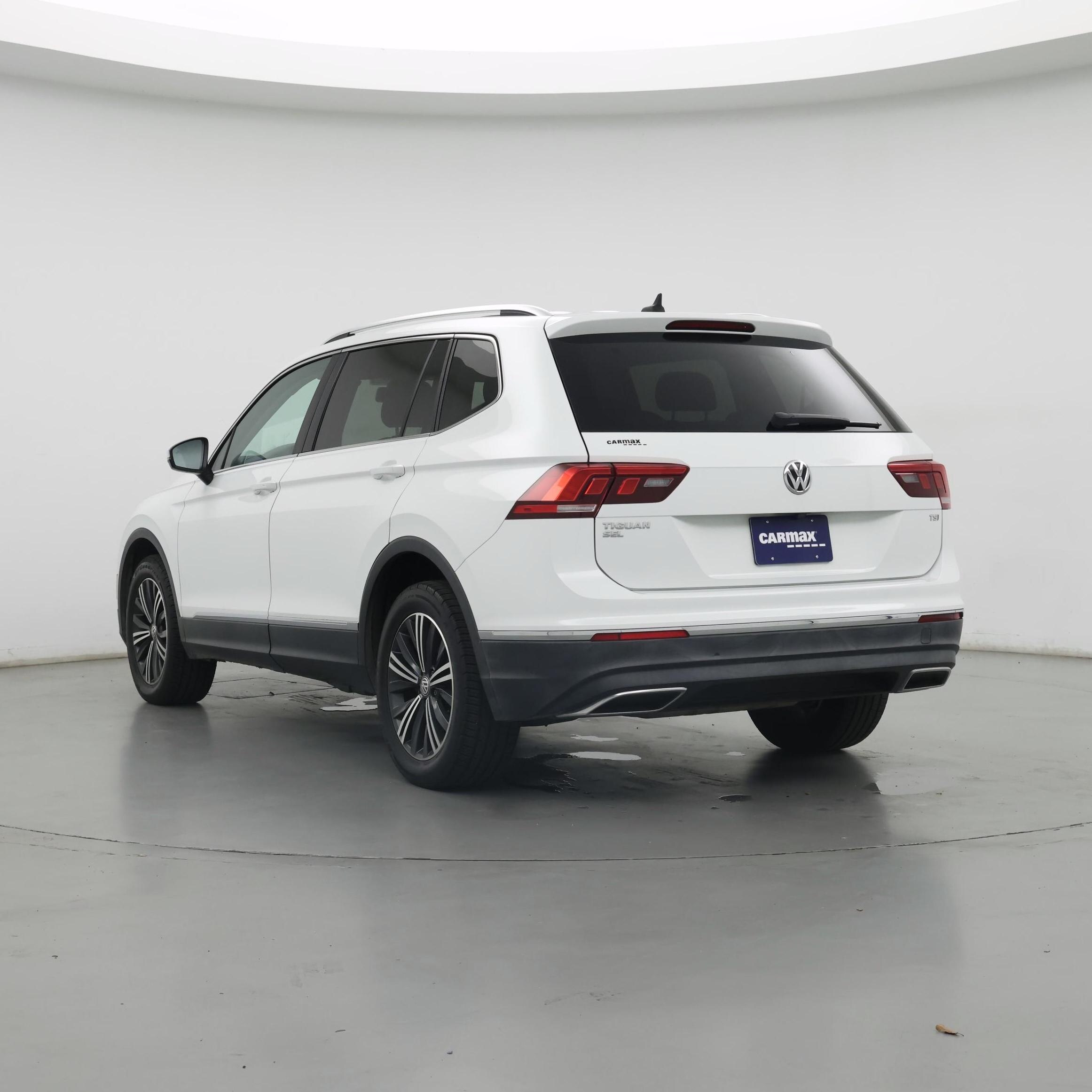 Thumbnail: 2018 Volkswagen Tiguan - 2