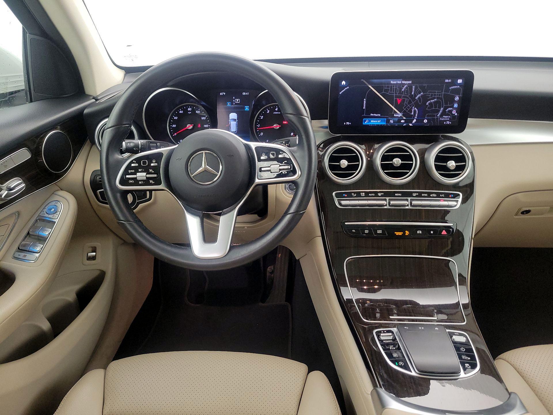 Thumbnail: 2021 Mercedes-Benz GLC - 10