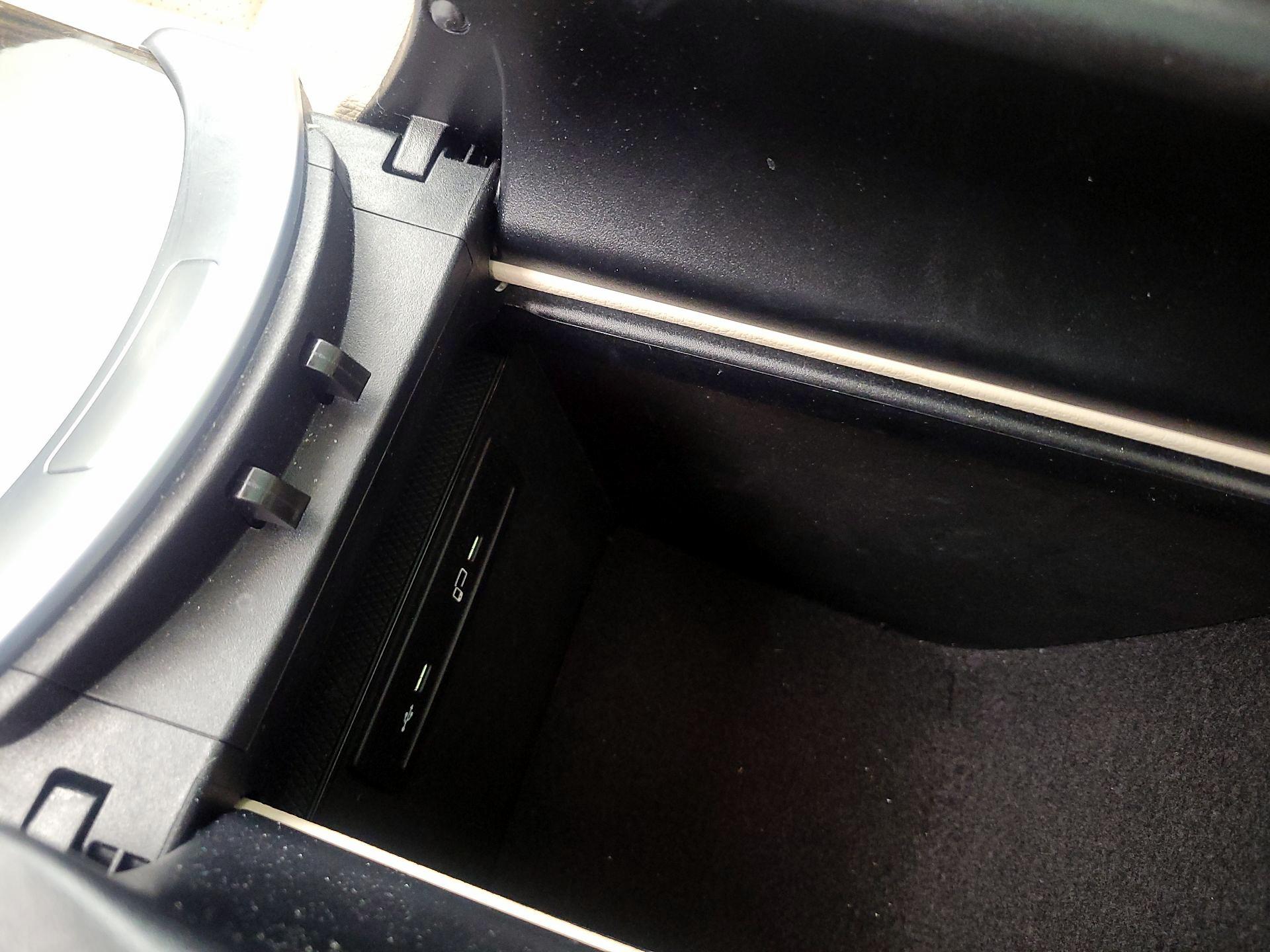 Thumbnail: 2021 Mercedes-Benz GLC - 19