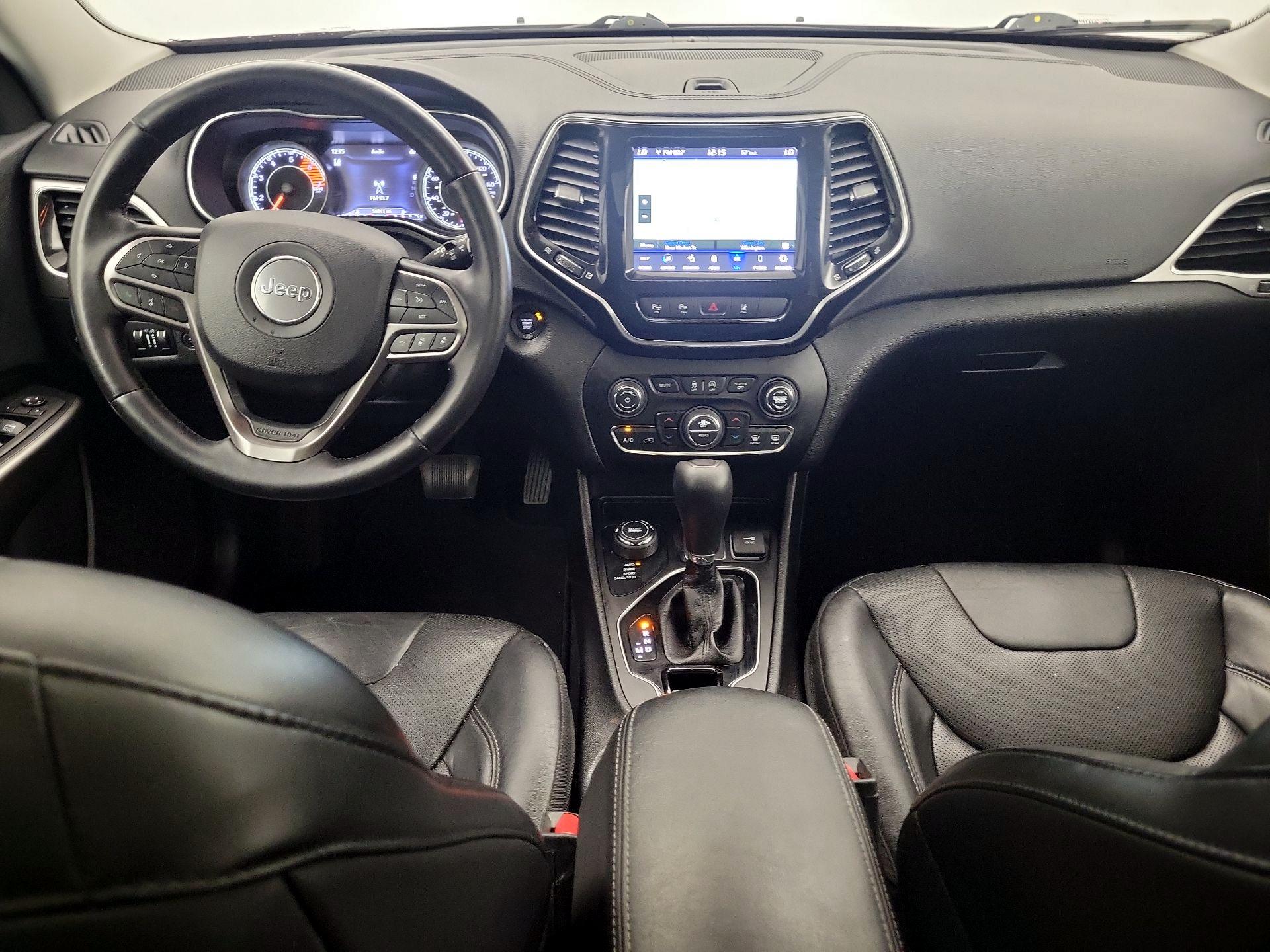 Thumbnail: 2021 Jeep Cherokee - 9