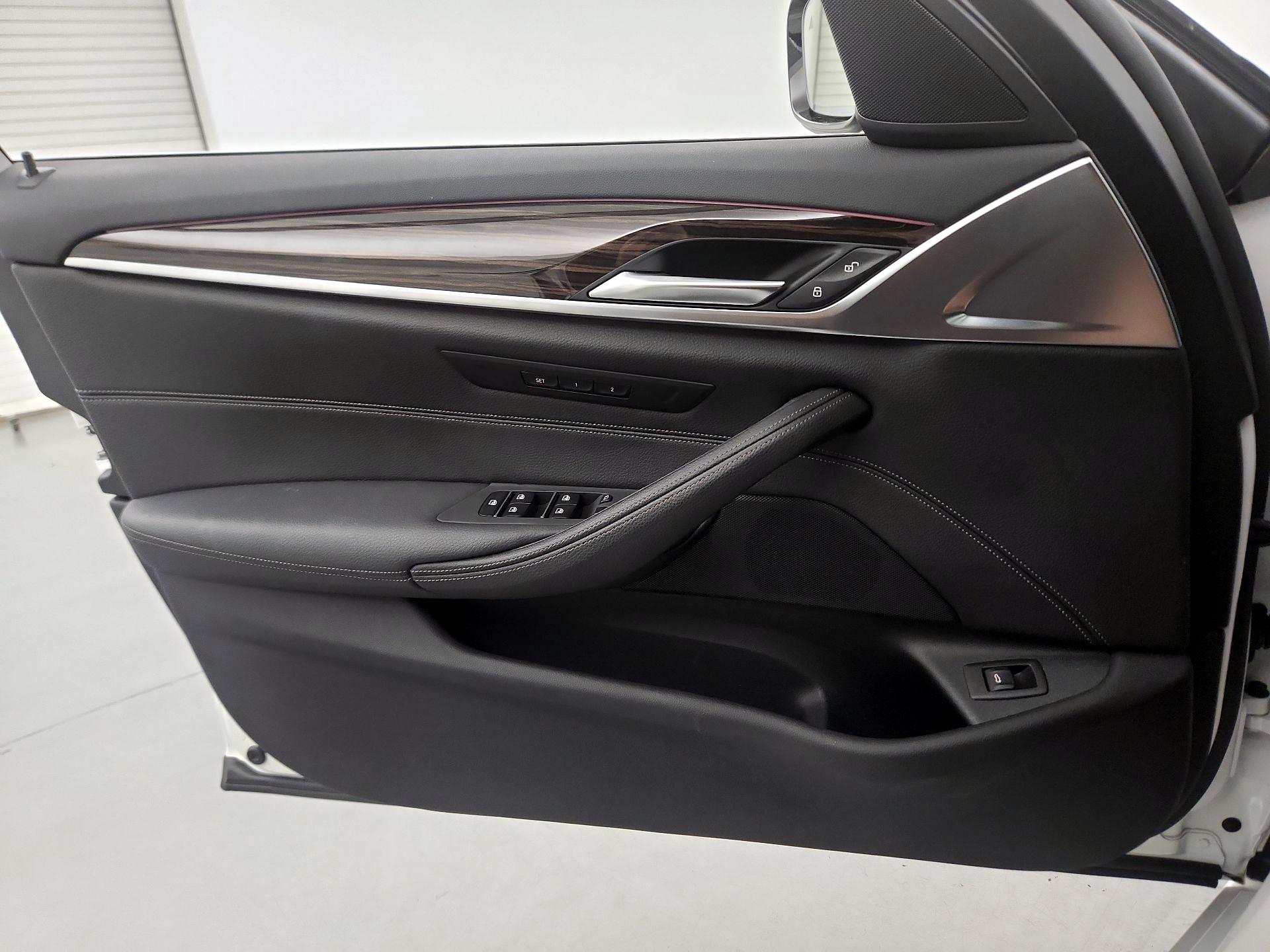 Thumbnail: 2019 BMW 5 Series - 12