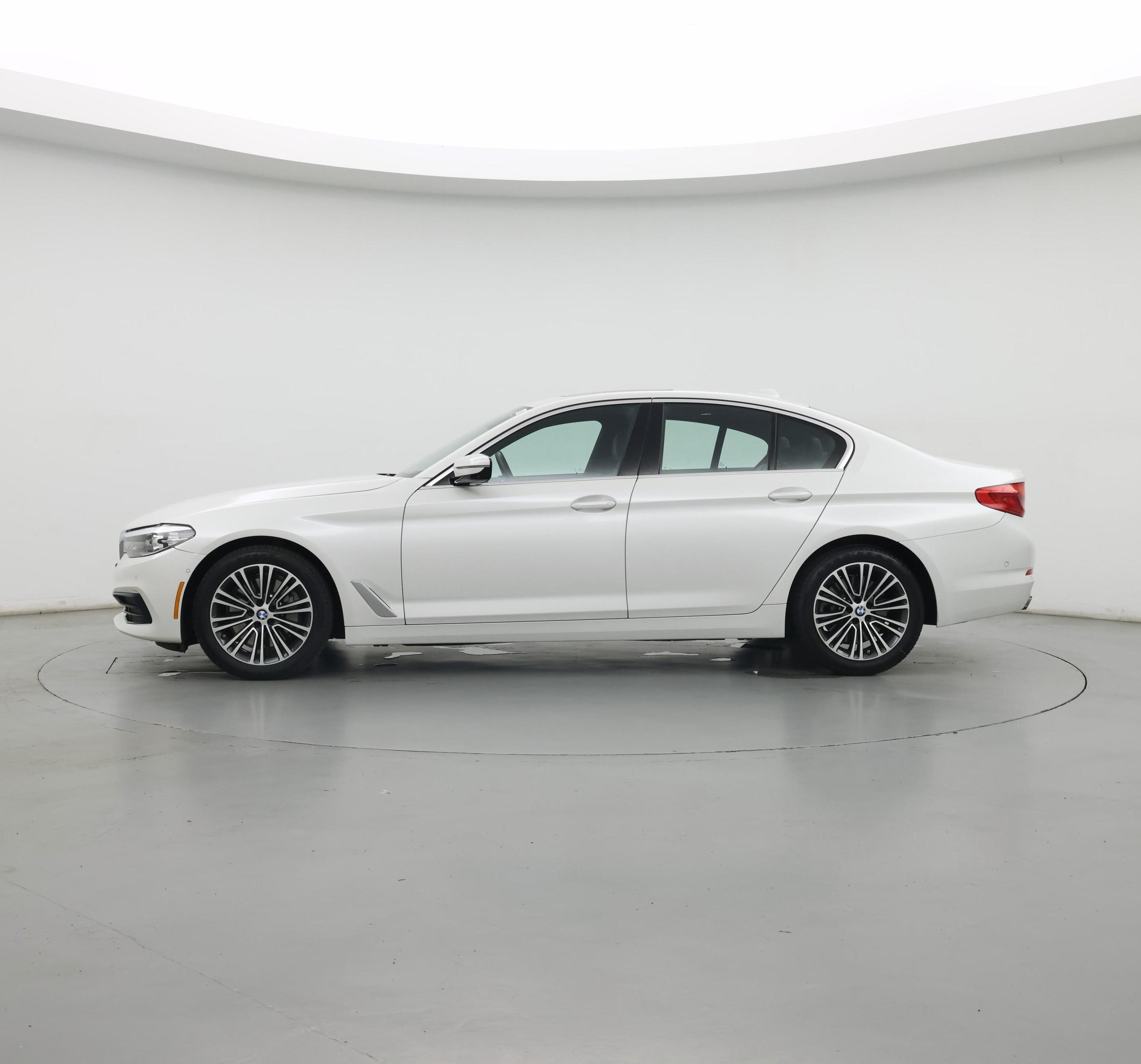 Thumbnail: 2019 BMW 5 Series - 3