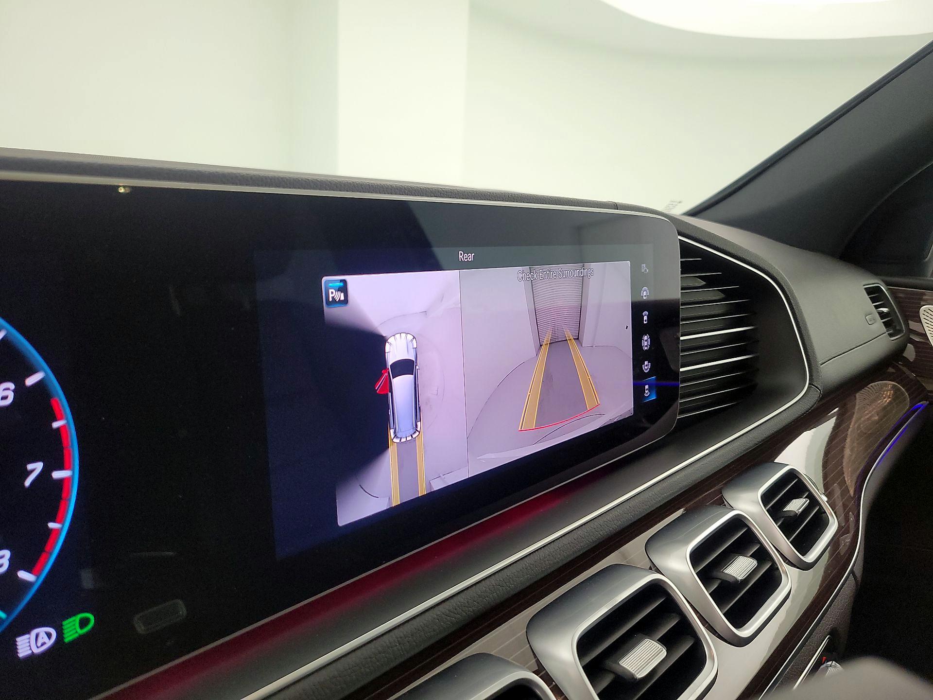 Thumbnail: 2023 Mercedes-Benz GLS - 15