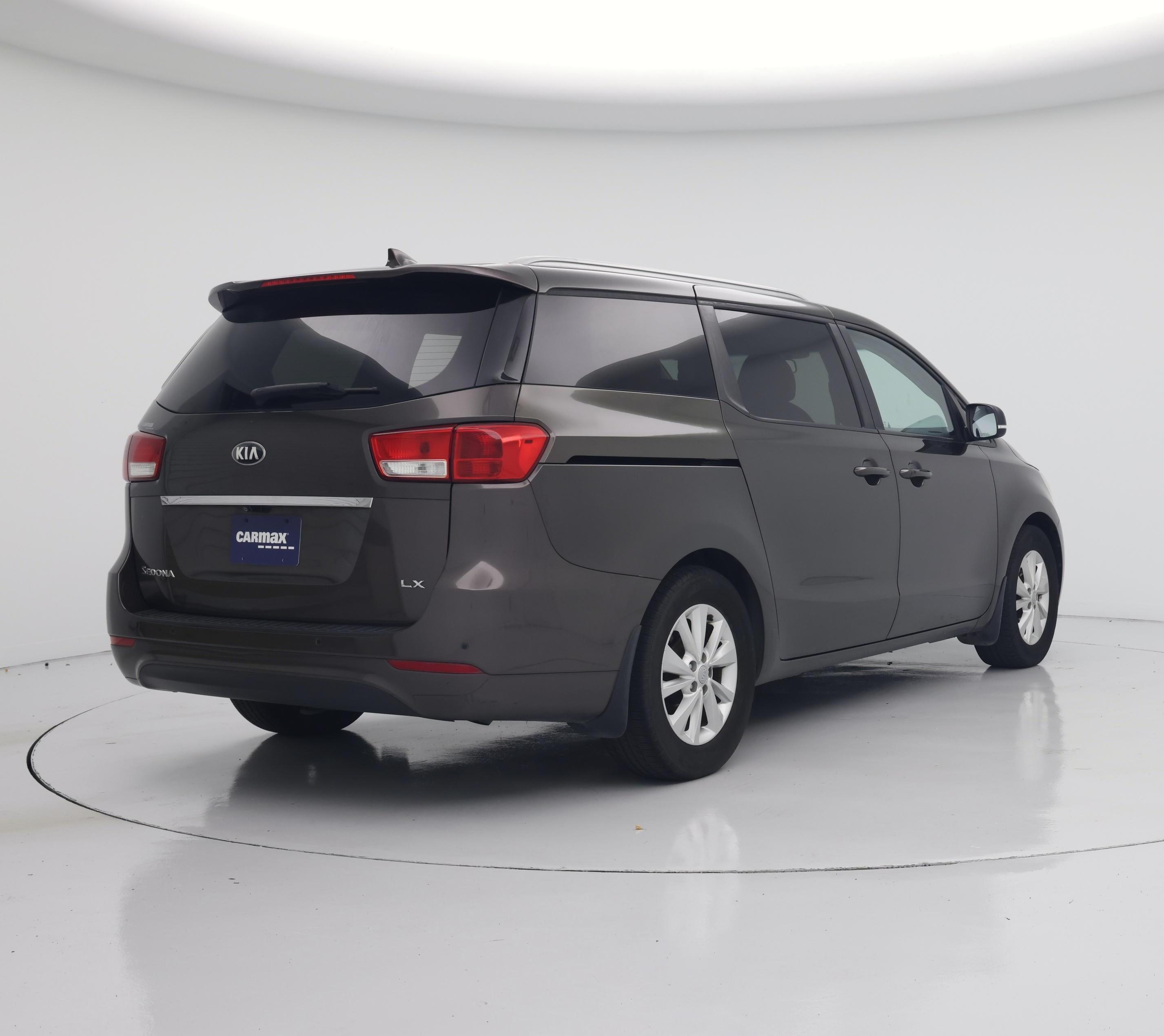 Thumbnail: 2016 Kia Sedona - 8