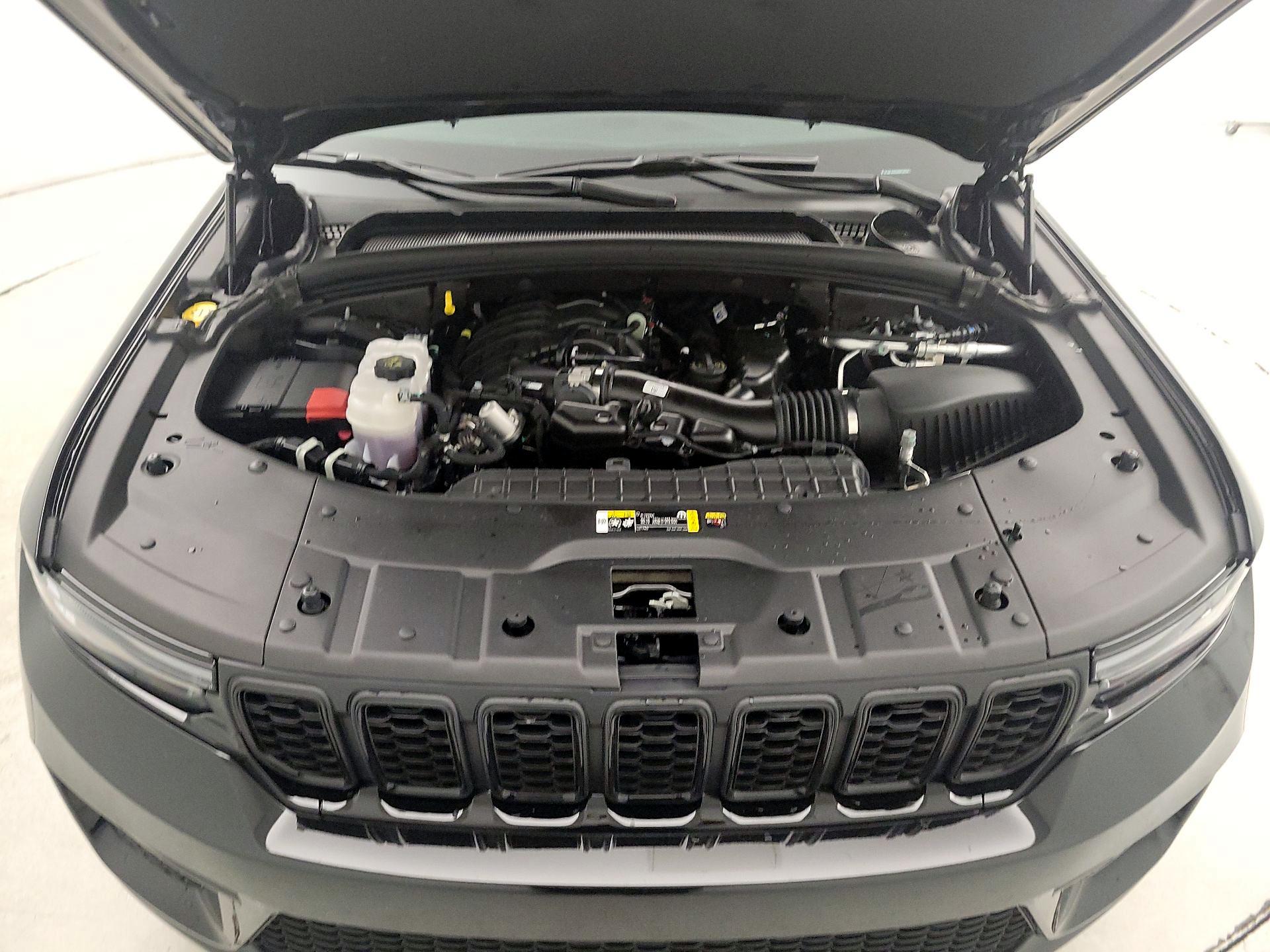 Thumbnail: 2025 Jeep Grand Cherokee - 20