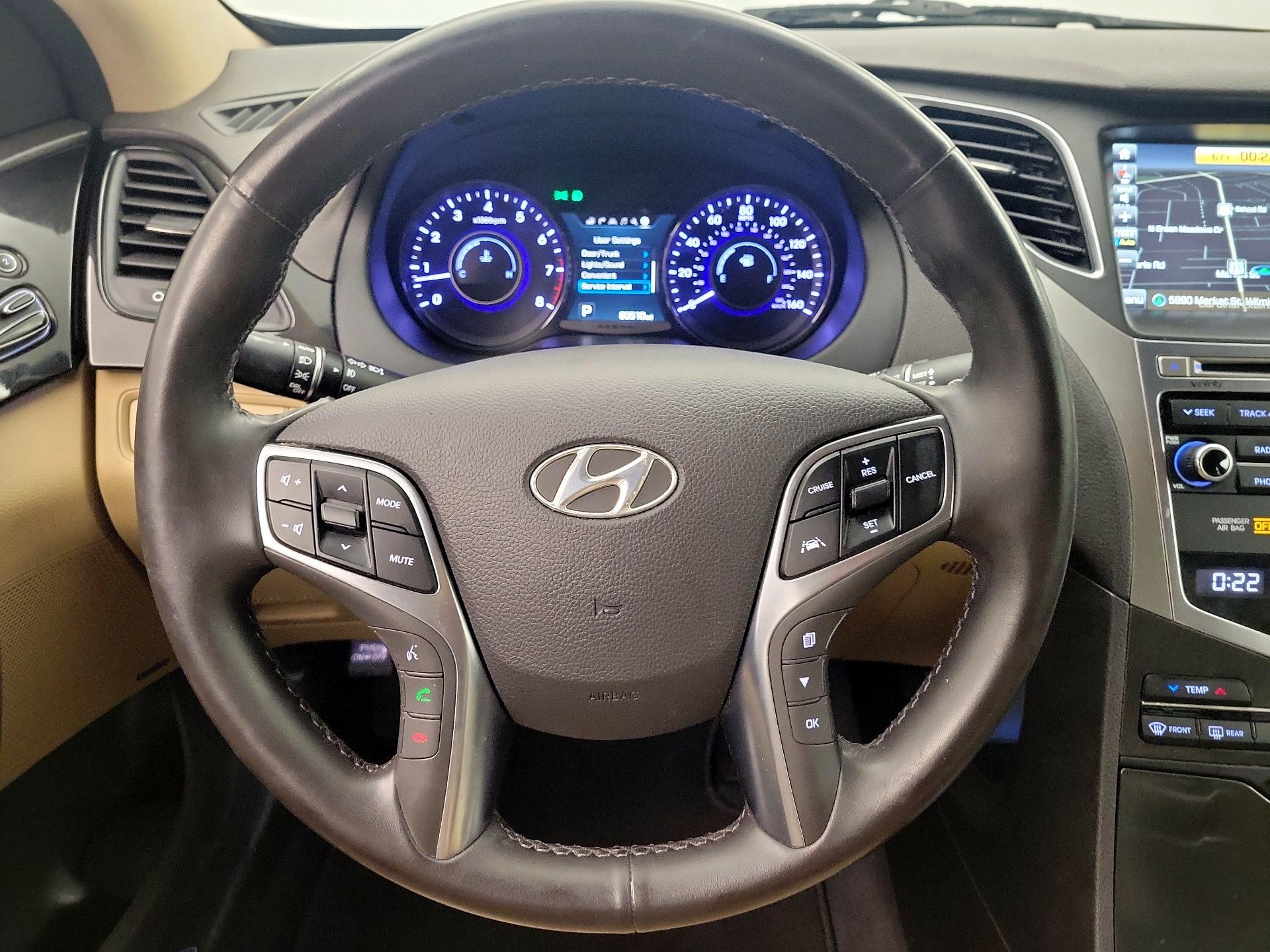 Thumbnail: 2015 Hyundai Azera - 10