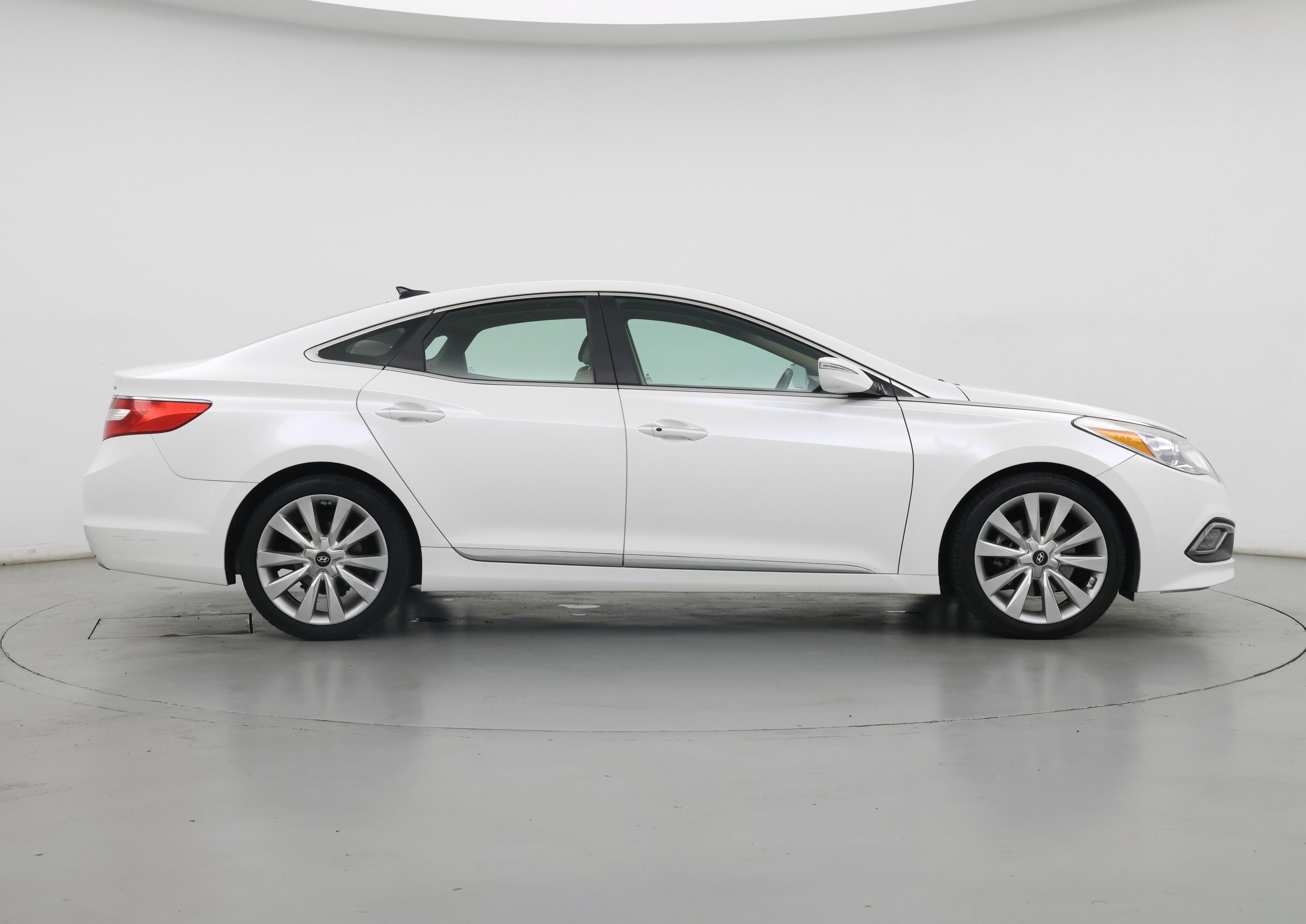 Thumbnail: 2015 Hyundai Azera - 7