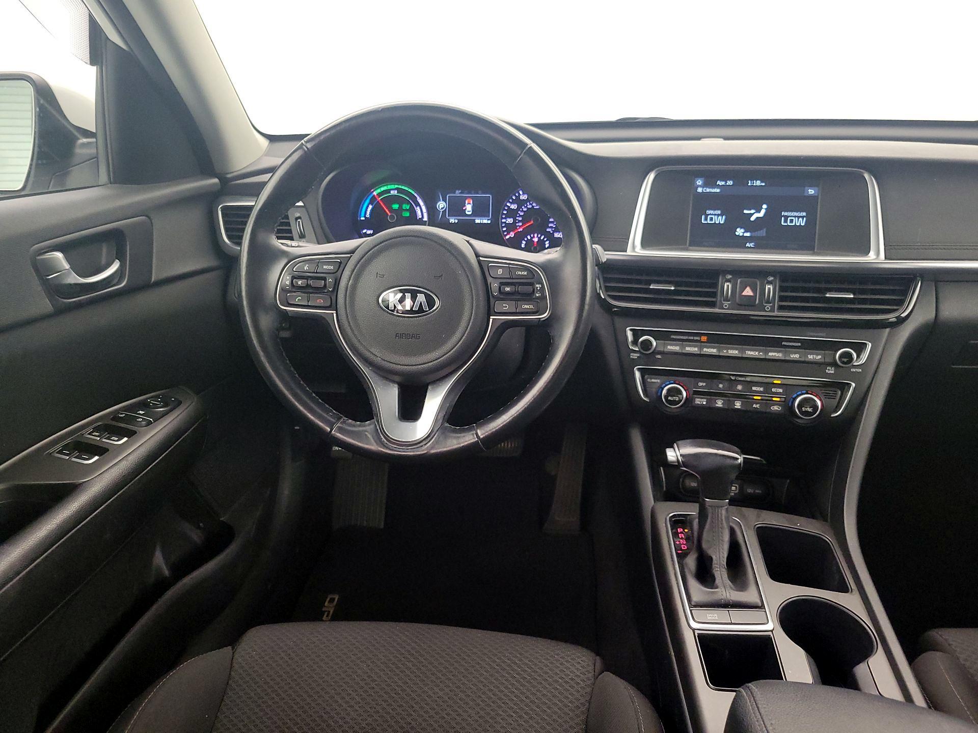 Thumbnail: 2017 Kia Optima - 10