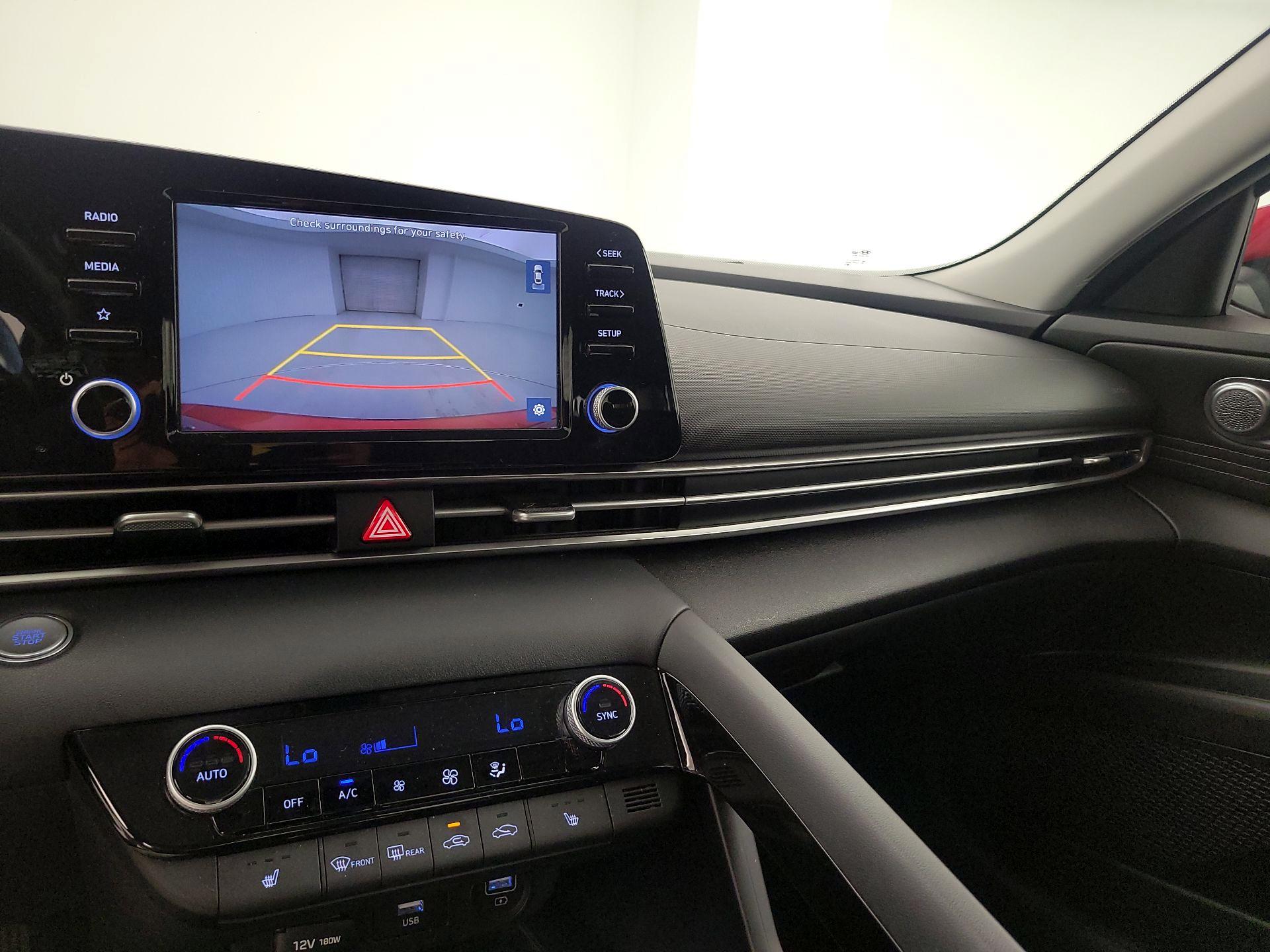 Thumbnail: 2022 Hyundai Elantra - 14