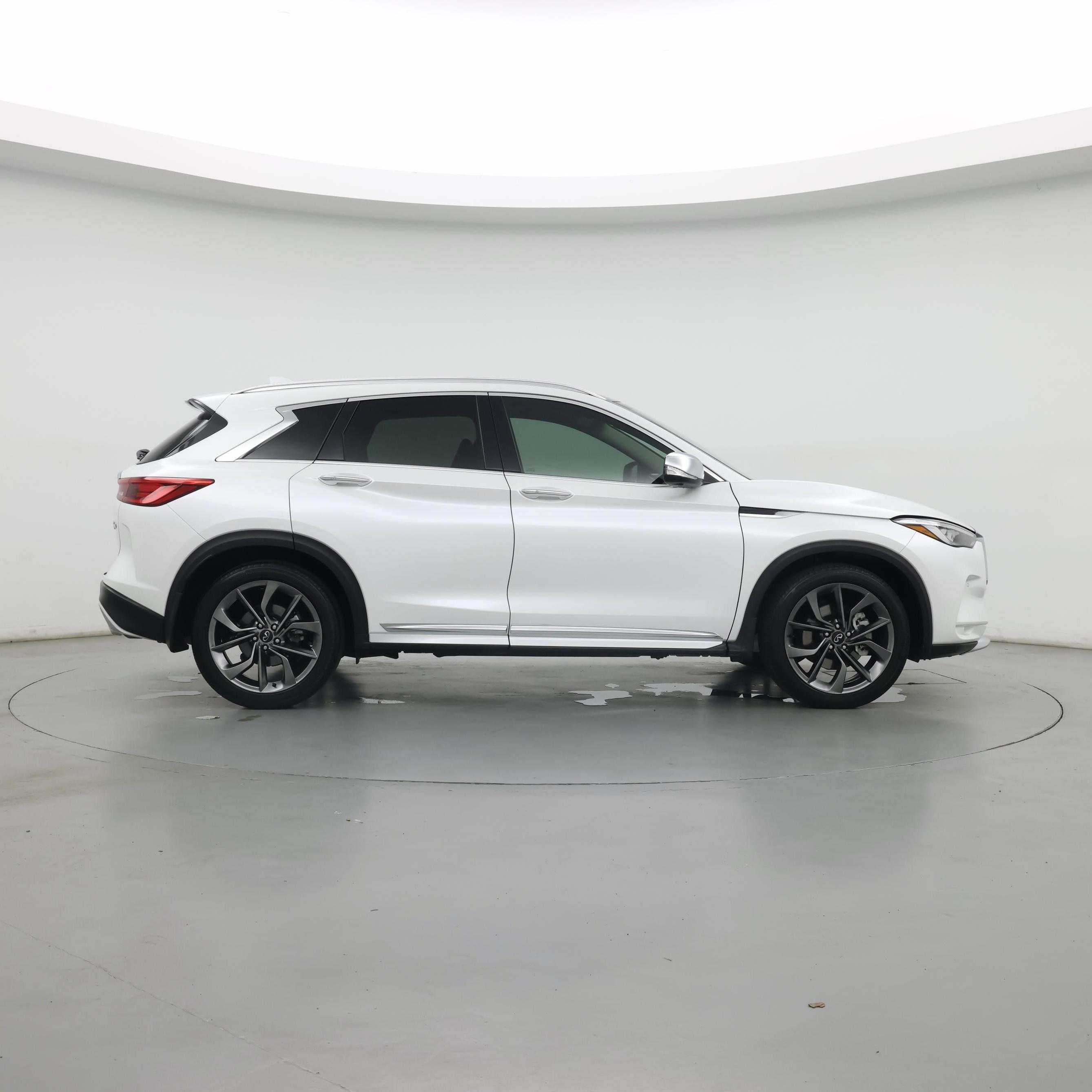 Thumbnail: 2023 INFINITI QX50 - 7
