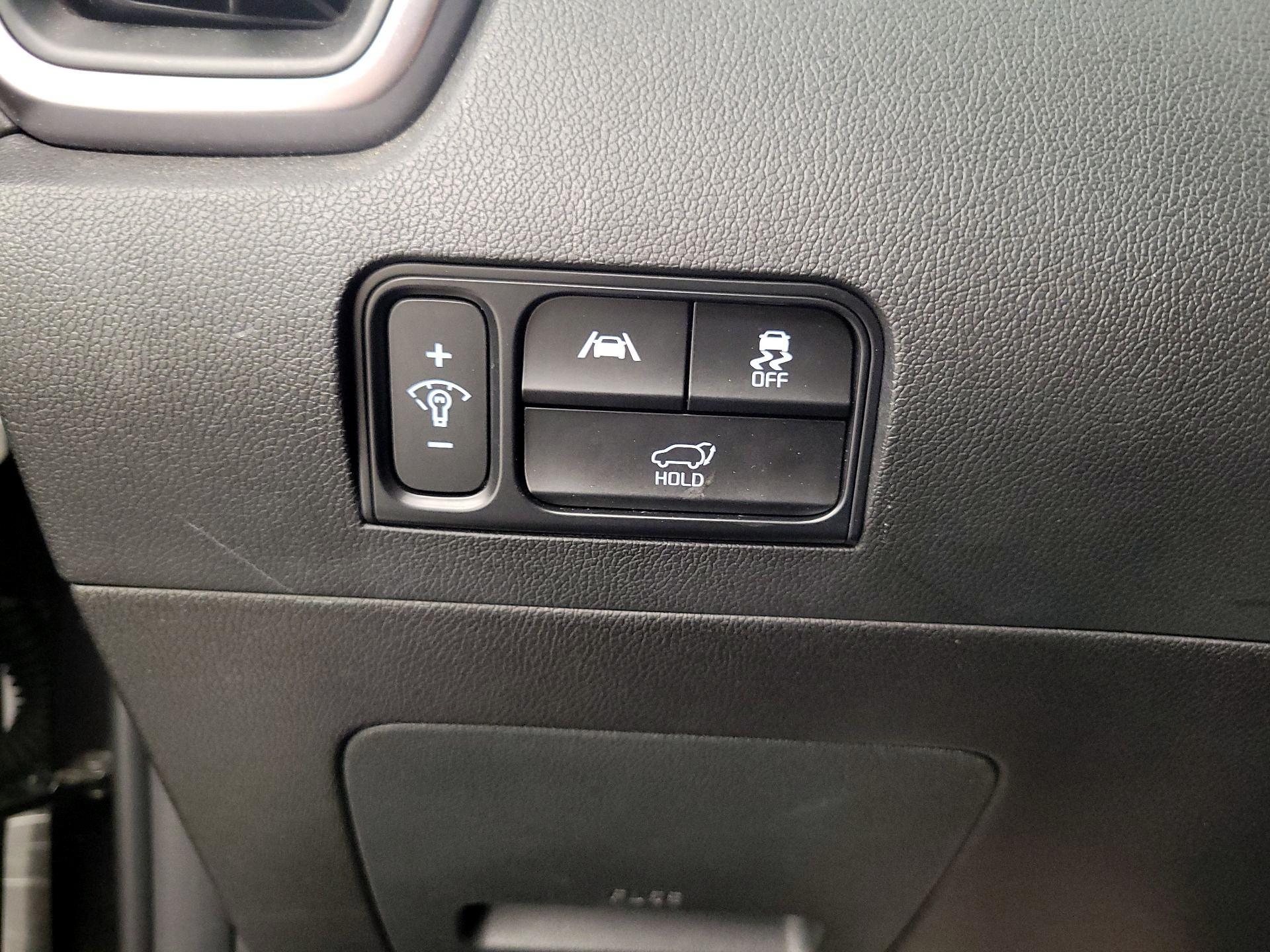 Thumbnail: 2023 Kia Sorento - 13