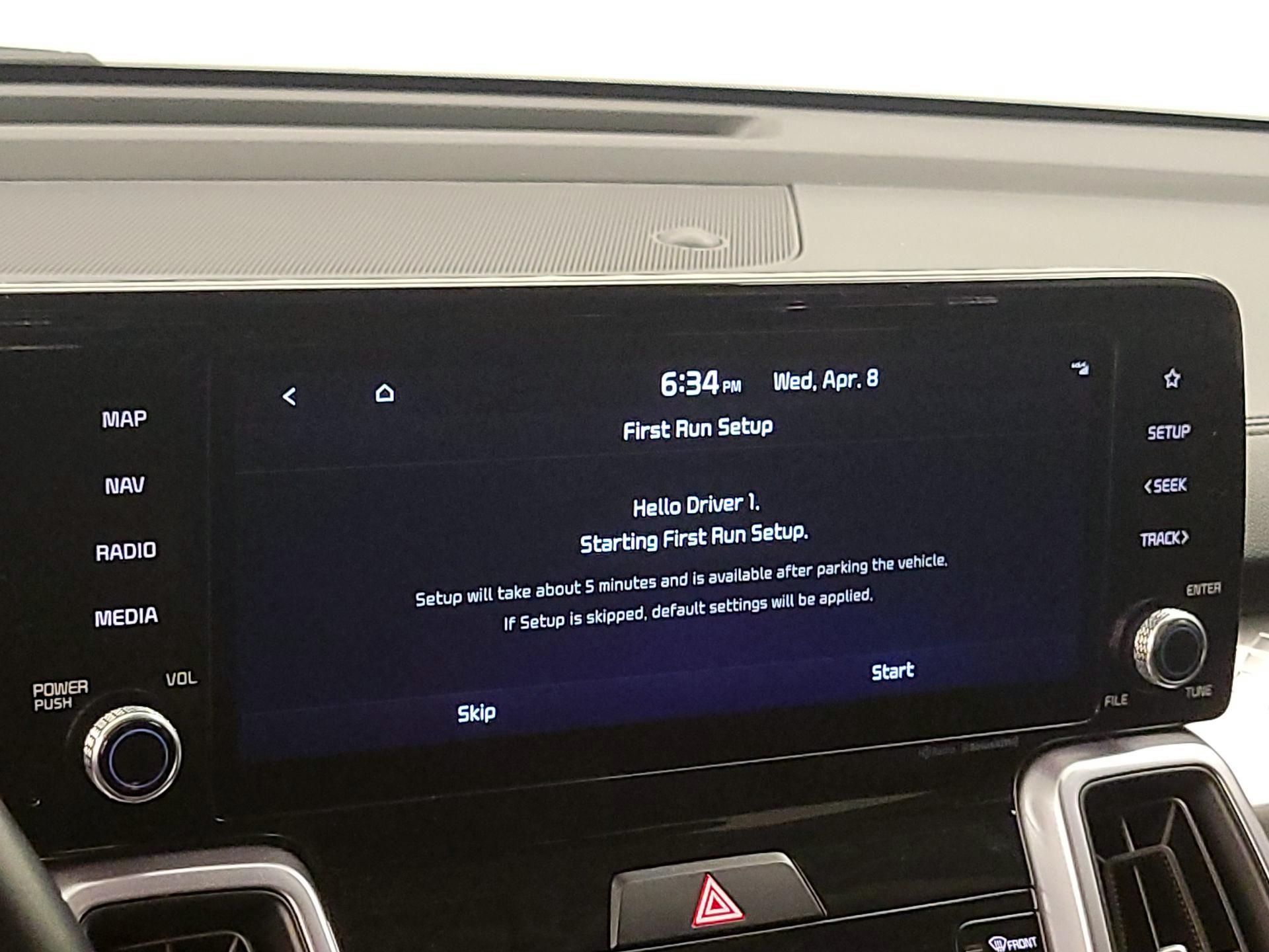 Thumbnail: 2023 Kia Sorento - 15