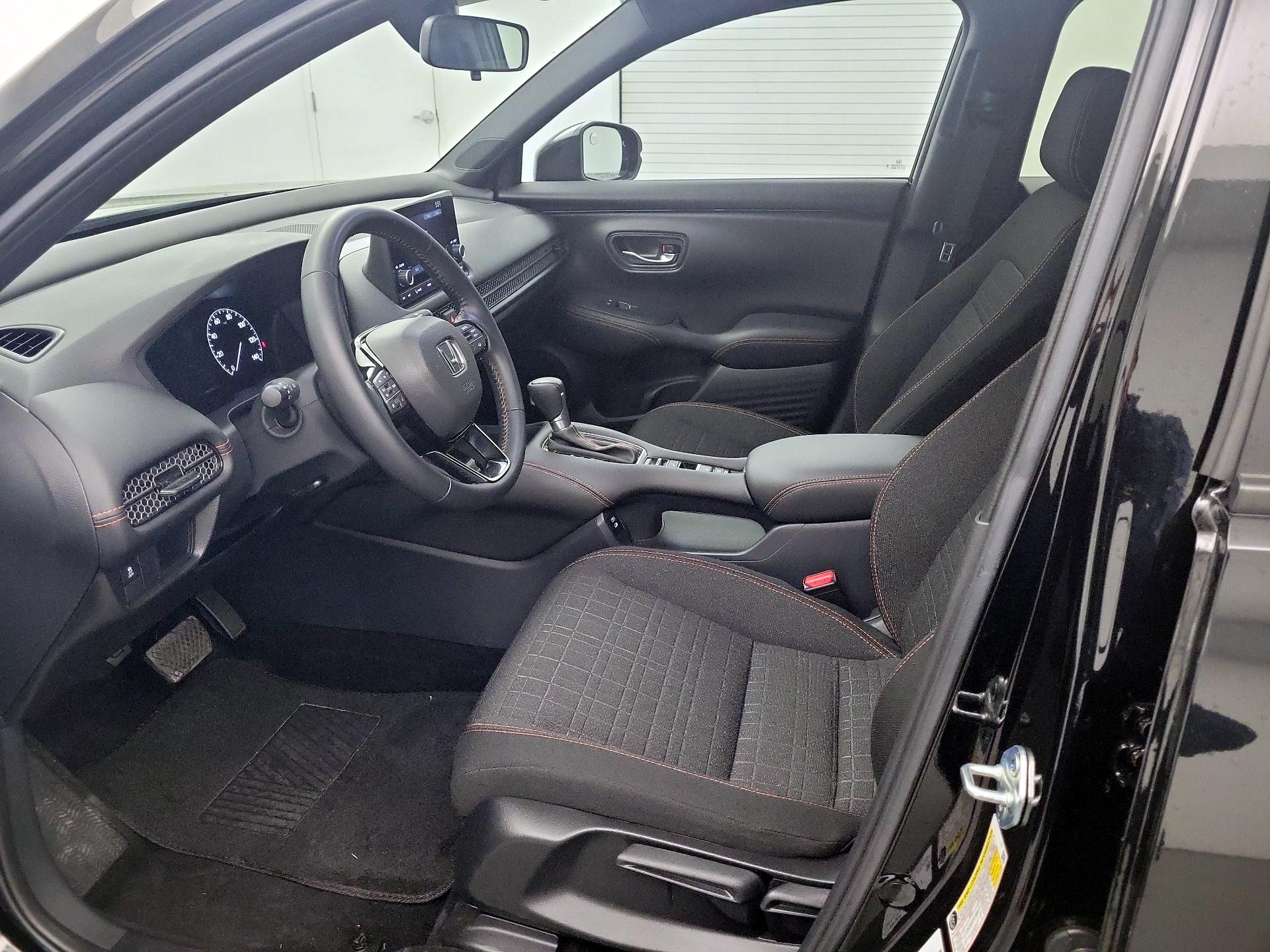 Thumbnail: 2025 Honda HR-V - 11