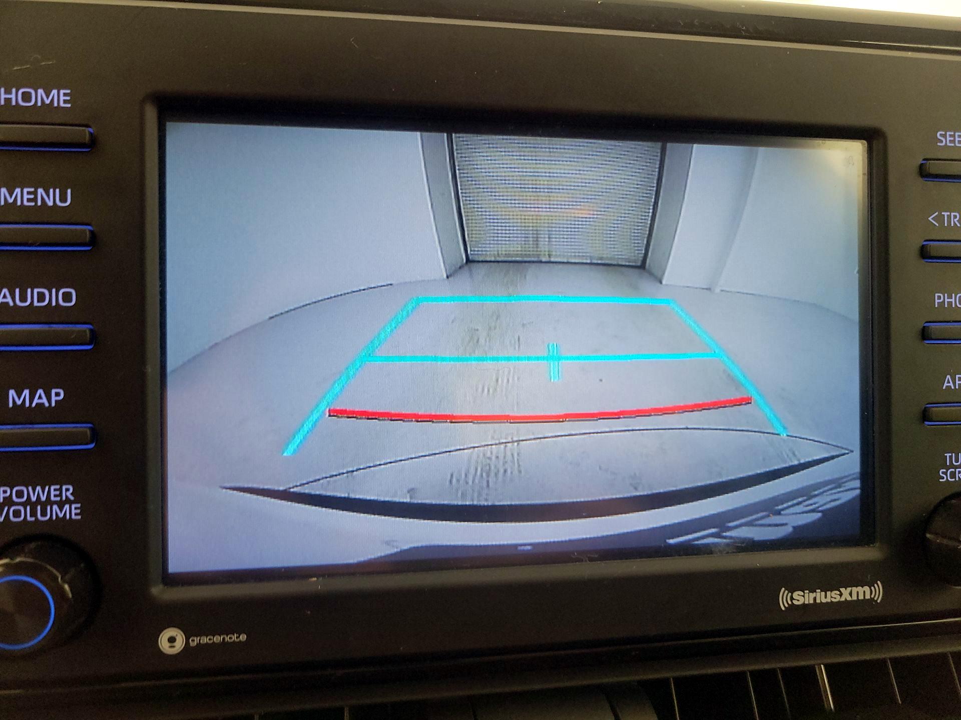 Thumbnail: 2022 Toyota RAV4 - 14