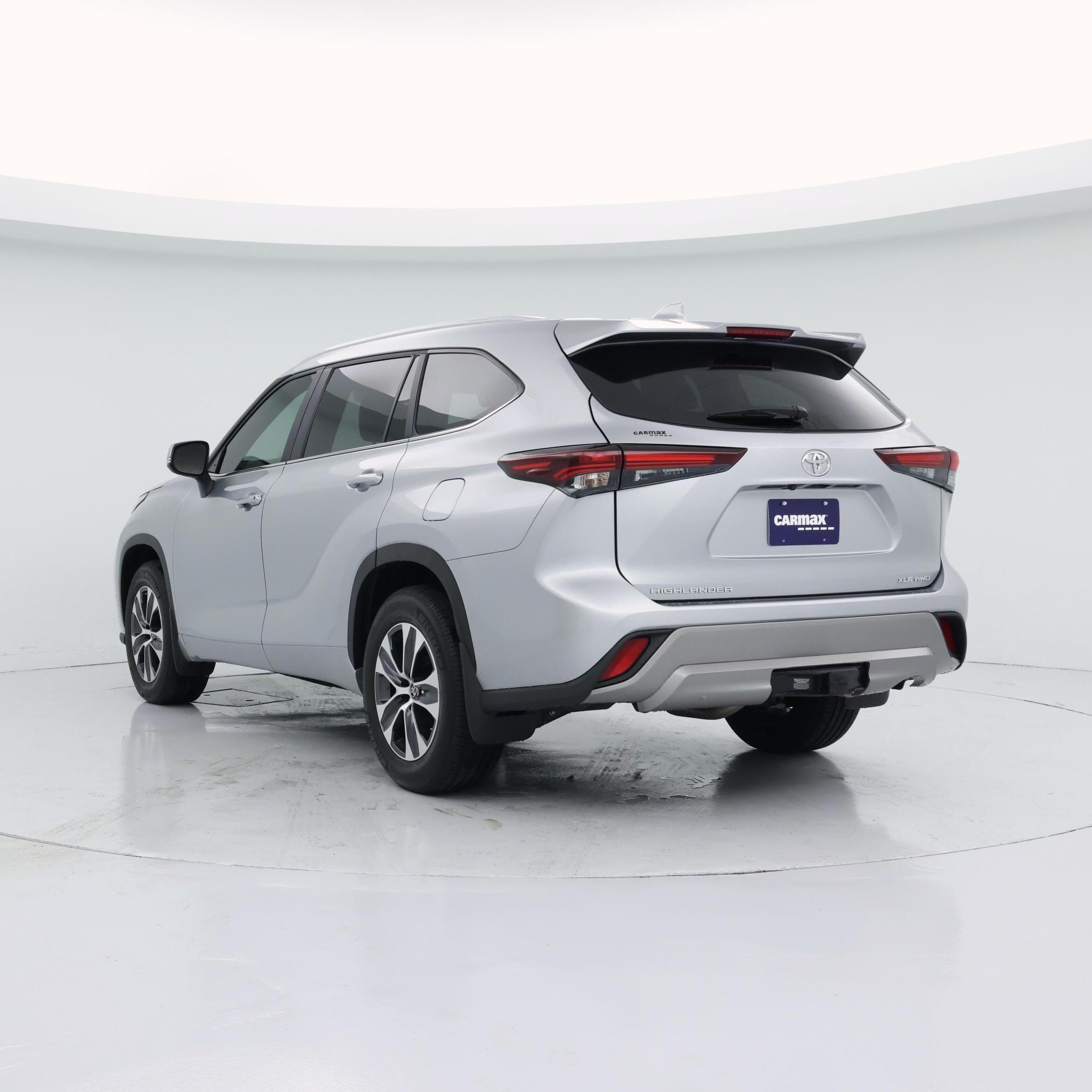 Thumbnail: 2024 Toyota Highlander - 2