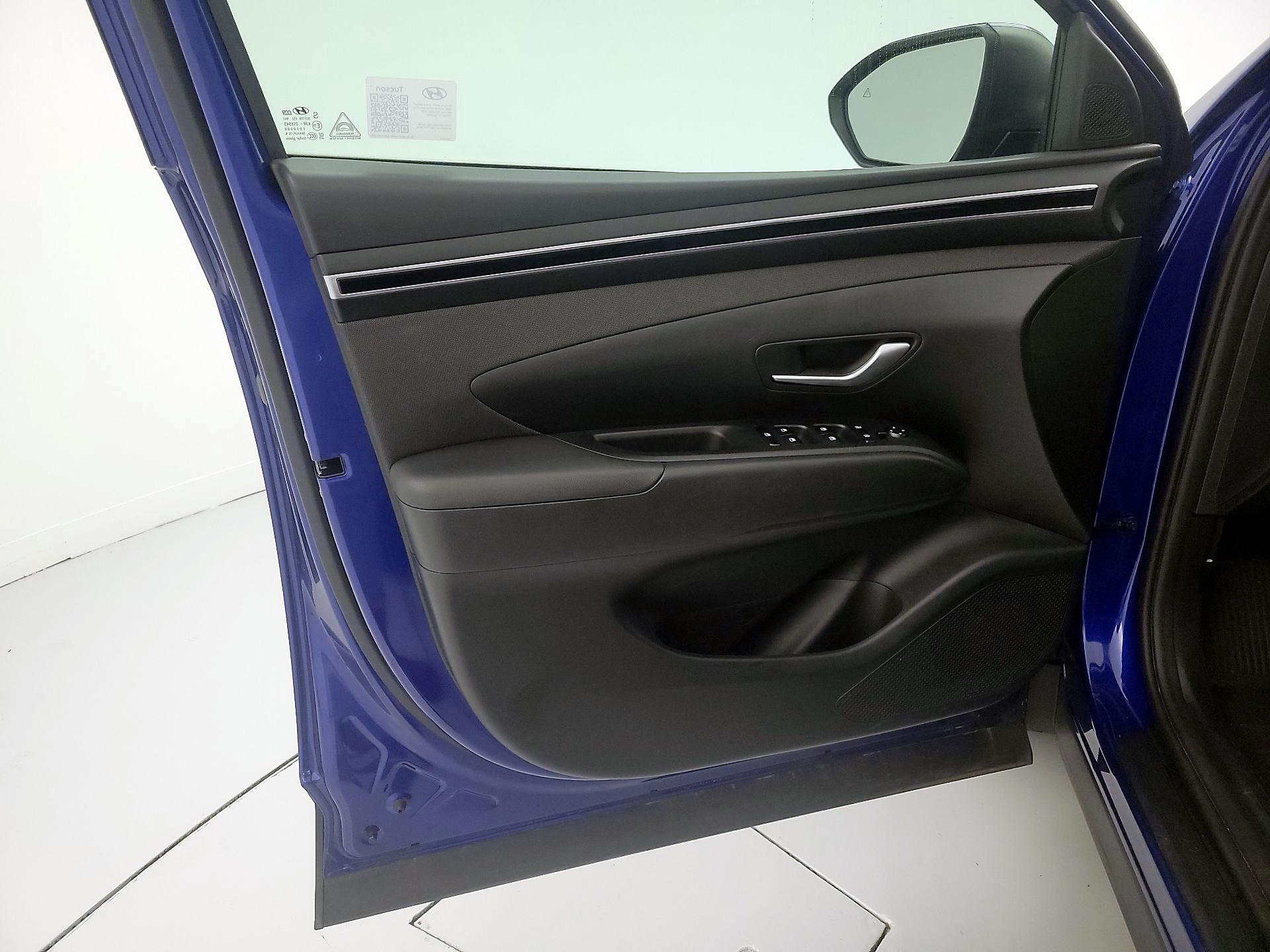 Thumbnail: 2024 Hyundai Tucson - 12