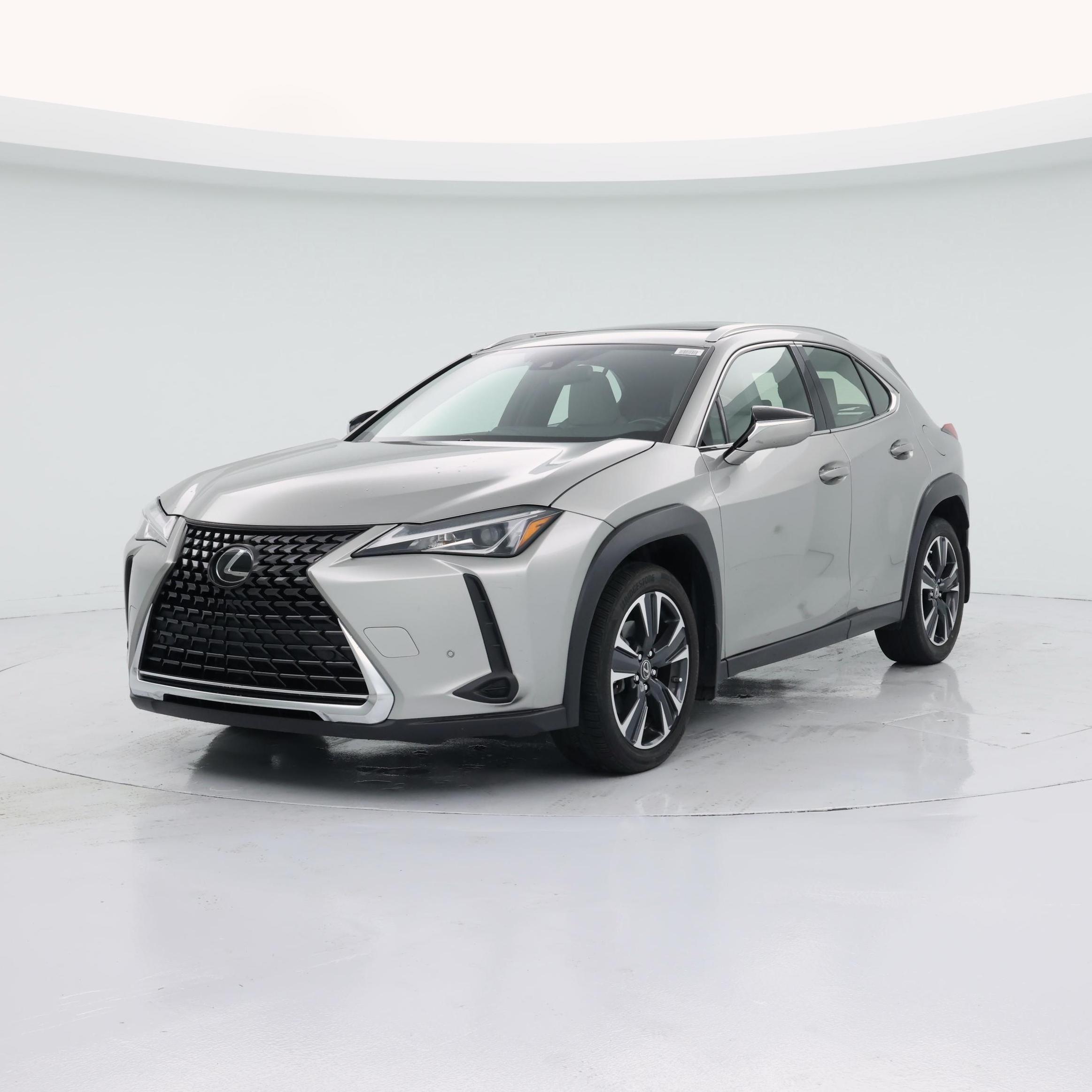 Thumbnail: 2022 Lexus UX - 4